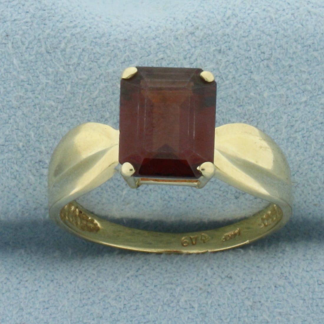 Garnet Solitaire Ring in 14k Yellow Gold (1 of 4)