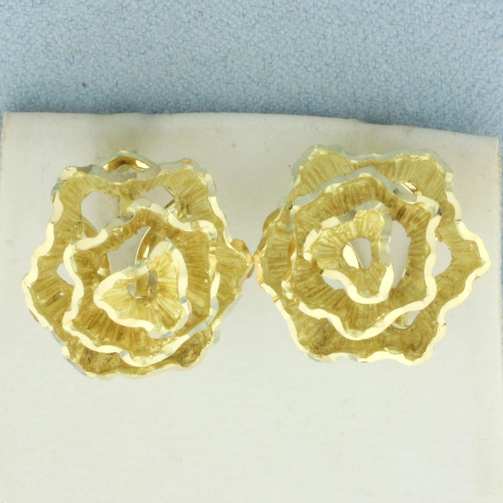 Diamond Cut Flower Design Earrings in 14k Yellow Gold (1 of 2)