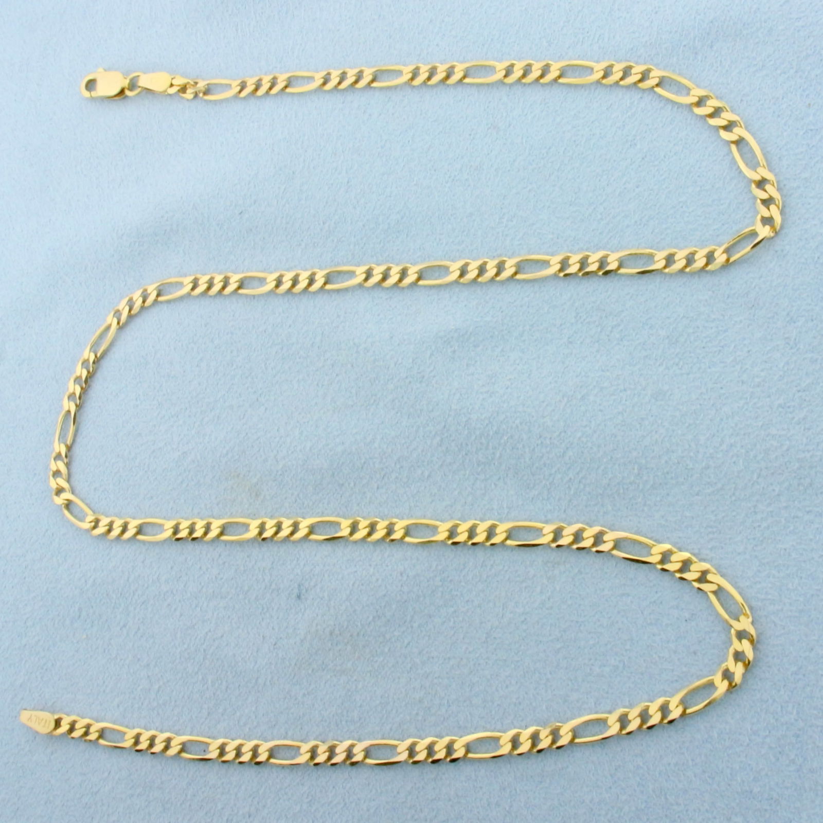 Italian 18 Inch Figaro Link Chain Necklace in 14k Yellow Gold (1 of 2)