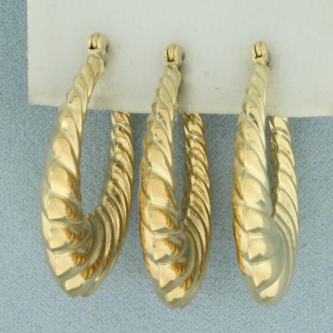 Scalloped Shrimp Hoop Earrings Set of 3 in 14k Yellow Gold (1 of 2)