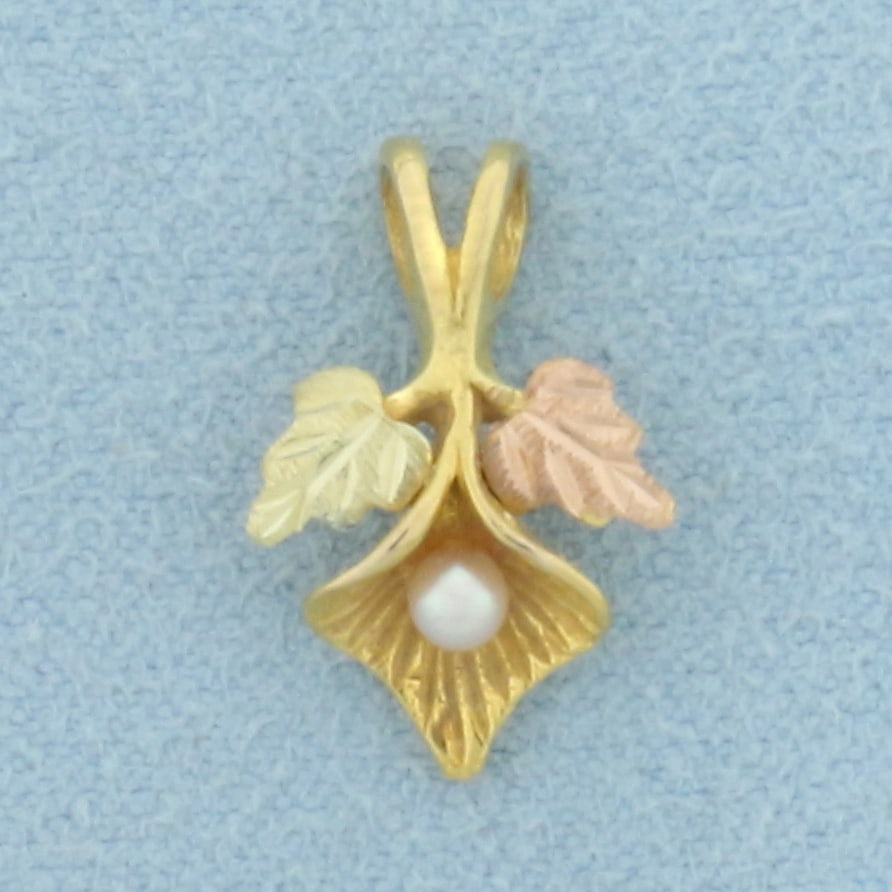 Leaves Nature Pearl Pendant in 10k Yellow, Green, and Rose Gold (1 of 2)