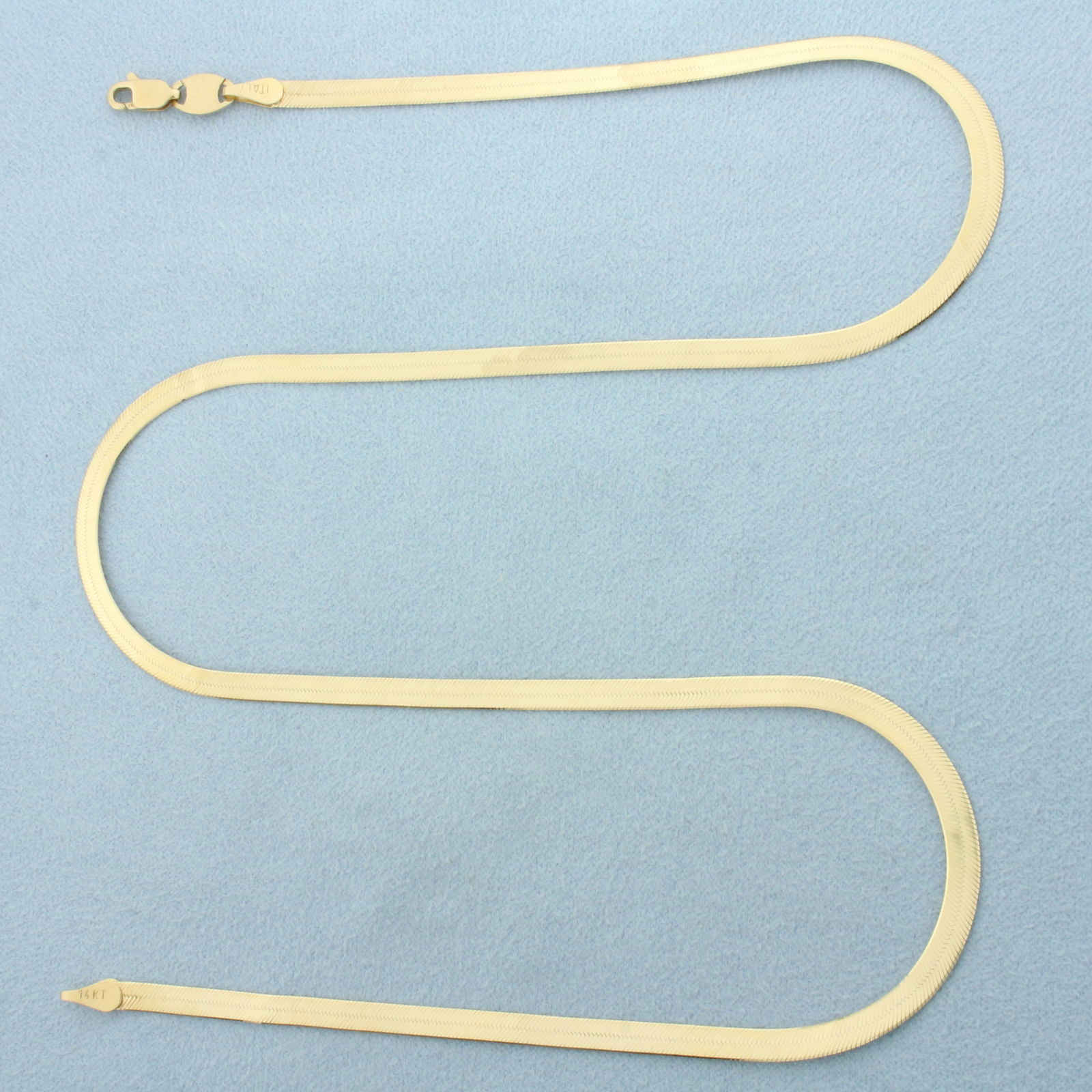 20 Inch Italian Silk Flex Herringbone Link Necklace in 14k Yellow Gold (1 of 2)