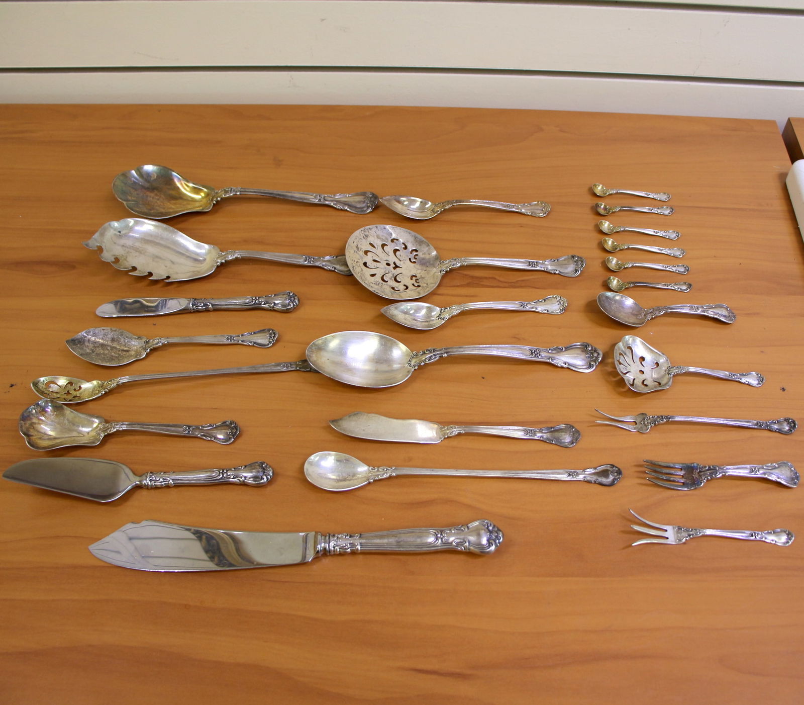 Gorham "Chantilly" Sterling Silver Flatware - Set of 25 (1 of 4)