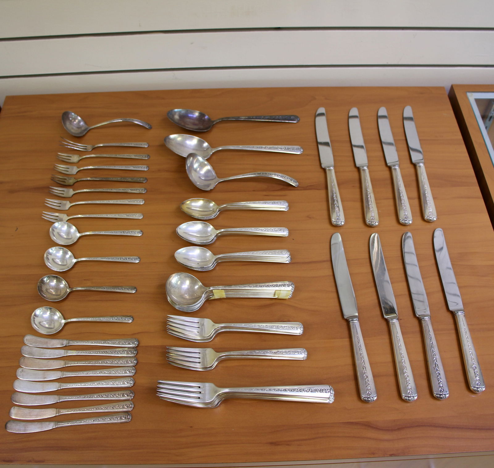 Towle Rambler Rose Sterling Silver Flatware Set of 68 (1 of 4)