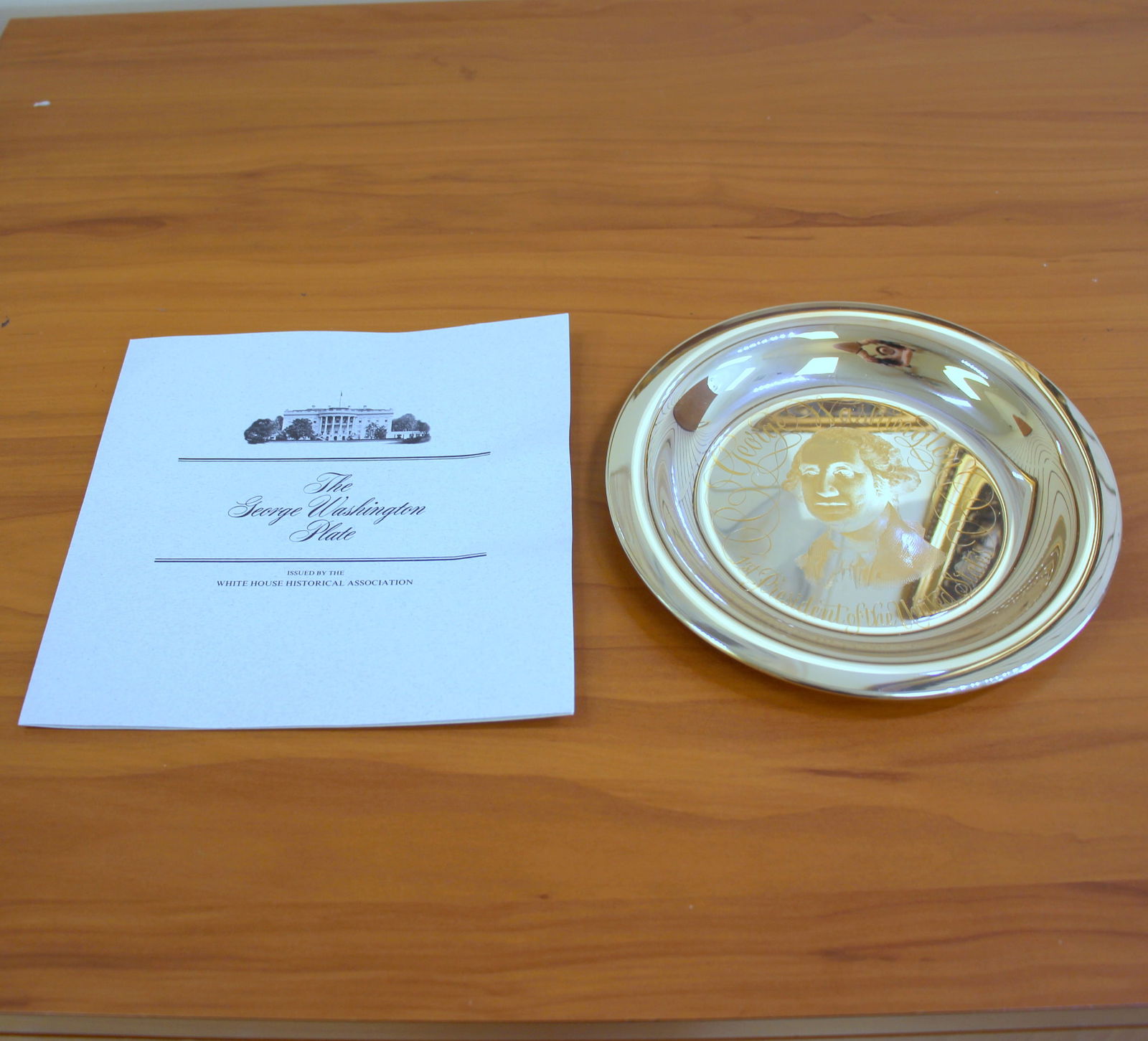 The George Washington White House Historical Association Plate in Sterling Silver (1 of 4)