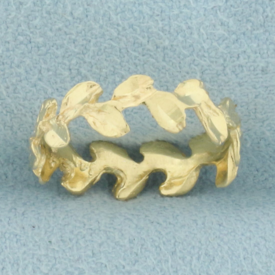 Diamond Cut Leaf Nature Design Band Ring in 14k Yellow Gold (1 of 2)