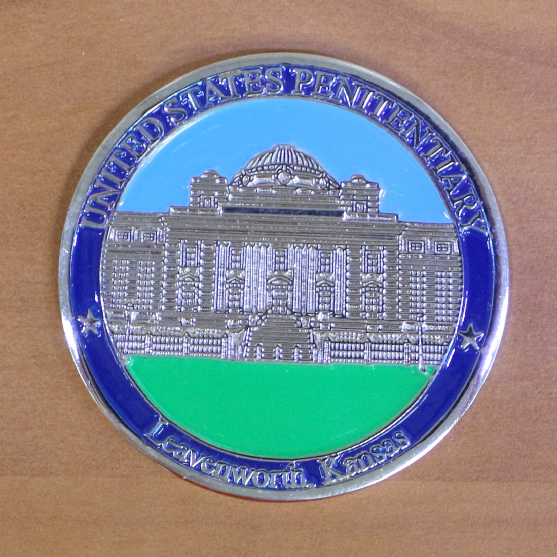 Federal Bureau of Prisons USP Leavenworth KS Challenge Coin: Department of Justice Federal Bureau of Prisons, United States Penitentiary Leavenworth, Kansas, Established 1897 "Flagship of the Bureau" Challenge Coin.