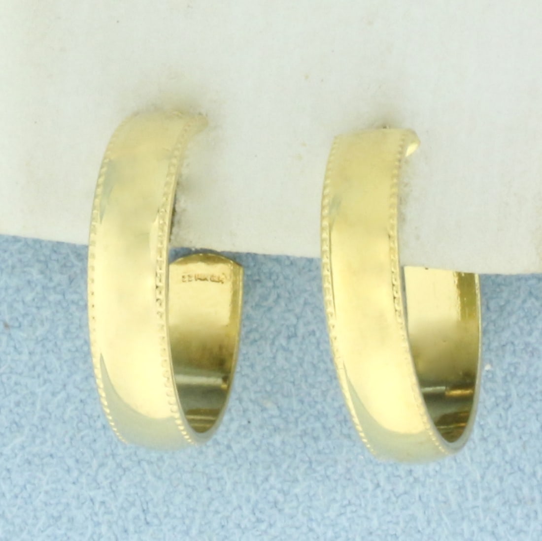 Beaded Edge Hoop Earrings in 14k Yellow Gold (1 of 2)