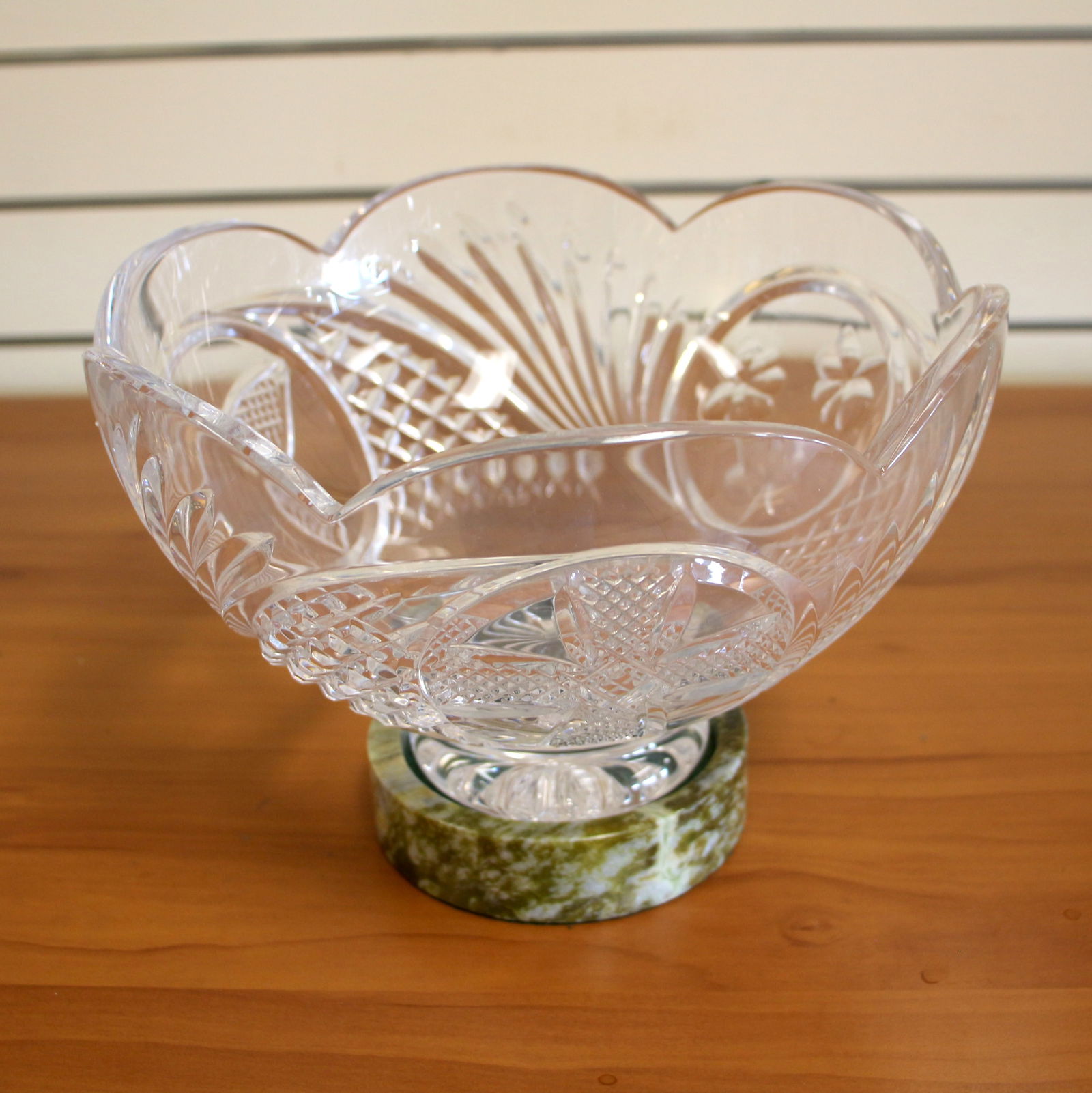 Waterford Crystal Heritage of Ireland Connemara Marble Base Bowl: 25cm/10 inch tall bowl. Excellent condition. Original sticker still on. Connemara marble base included.