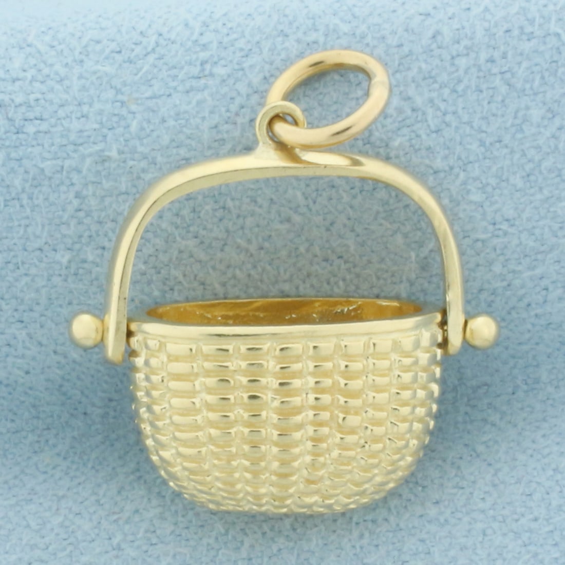 Wicker Picnic Basket Charm or Pendant in 14k Yellow Gold: In 14k Yellow Gold. 7/8 inch long/wide. Basket handle moves. 5.0g.