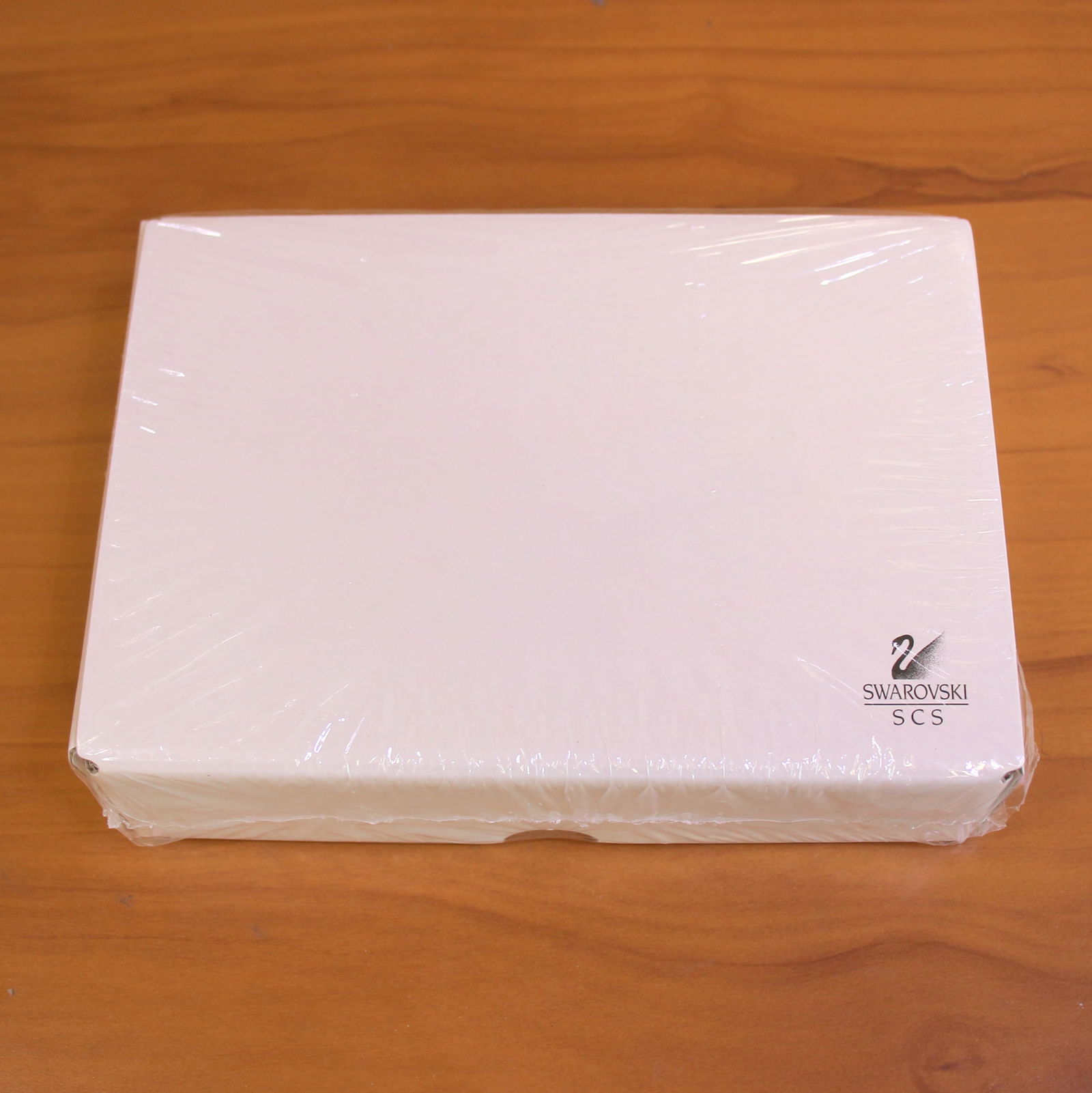 Swarovski 8594 1999 PRT Stand NIB: Excellent condition, in sealed box never opened.