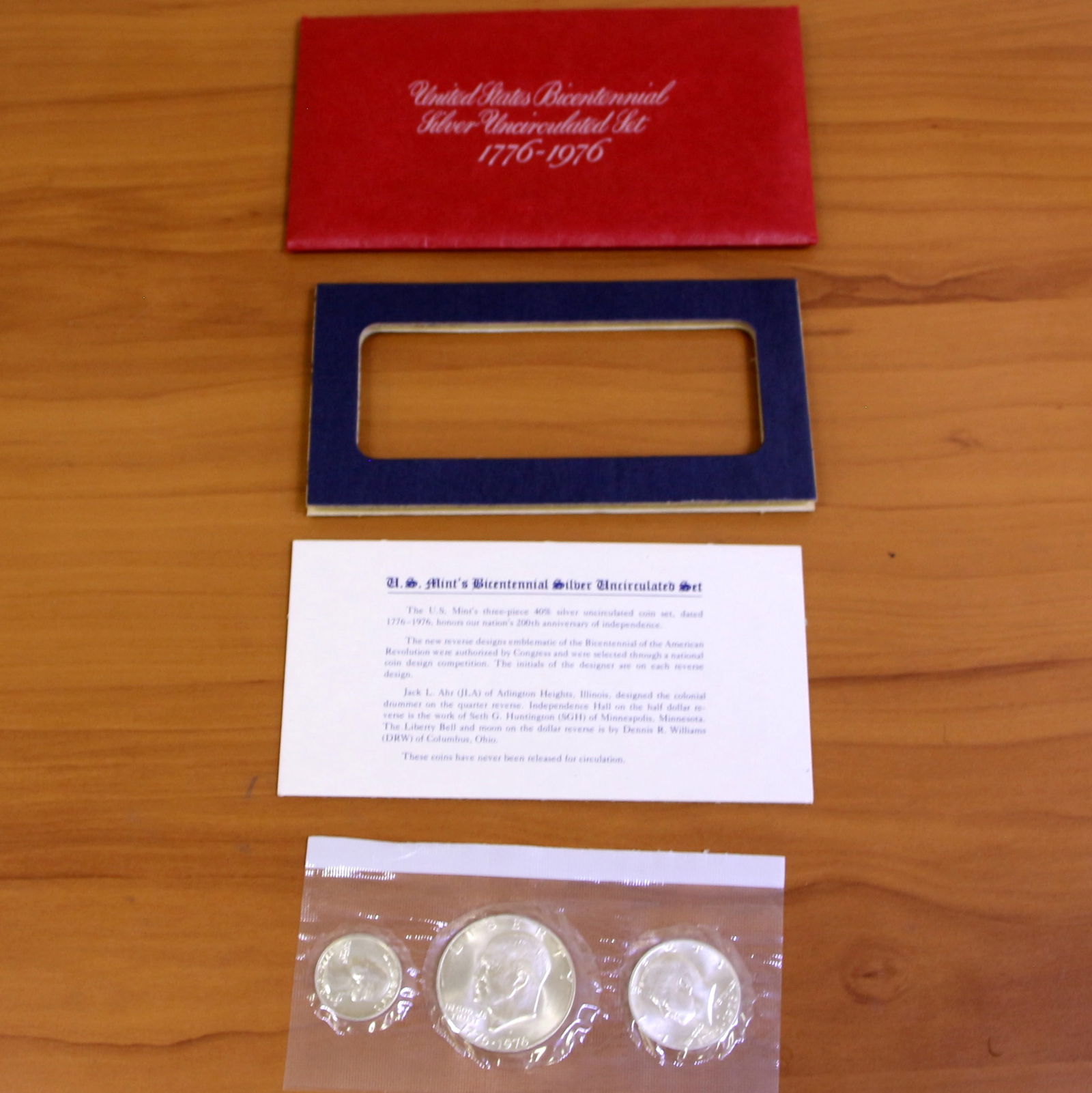 1976 United States Bicentennial Uncirculated Silver Coin Set OGP (1 of 2)
