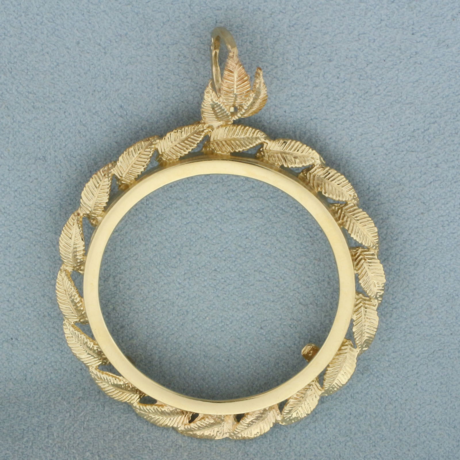 33mm 1oz American Eagle Gold Coin Bezel Pendant in 14k Yellow Gold (1 of 2)