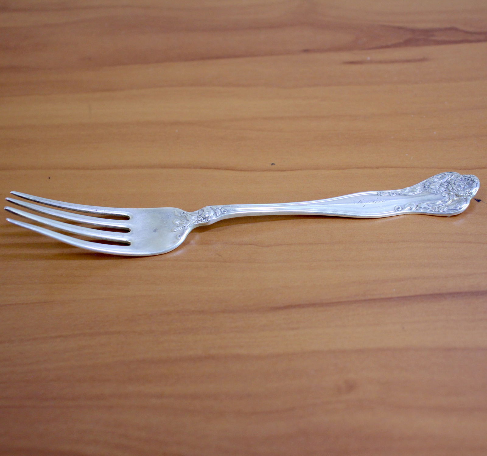 Antique Simpson, Hall, Miller and Co Berwick Sterling Silver Fork: In .925 Sterling Silver. Contains one fork. 6 inches long. Very light illegible engraving. 29.7g.
