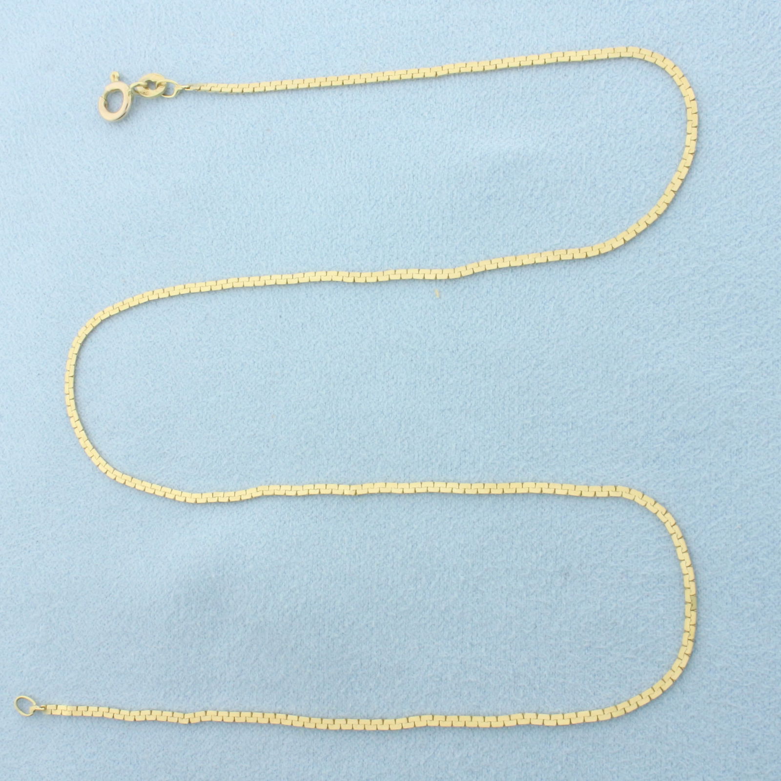 16 Inch Italian Boston Link Chain Necklace in 14k Yellow Gold: In 14k Yellow Gold. 16 inches long. 1.3mm wide. Made in Italy. Spring clasp. 2.9g.