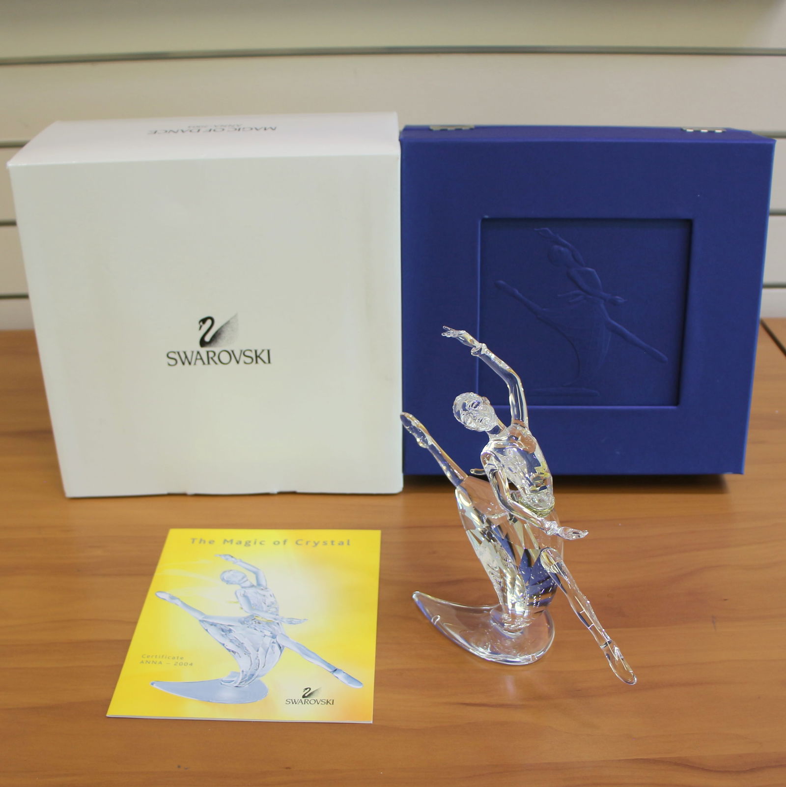 Swarovski 627396 Magic of Dance Anna 2004 SCS with Box and COA: Excellent condition with original box and certificate.