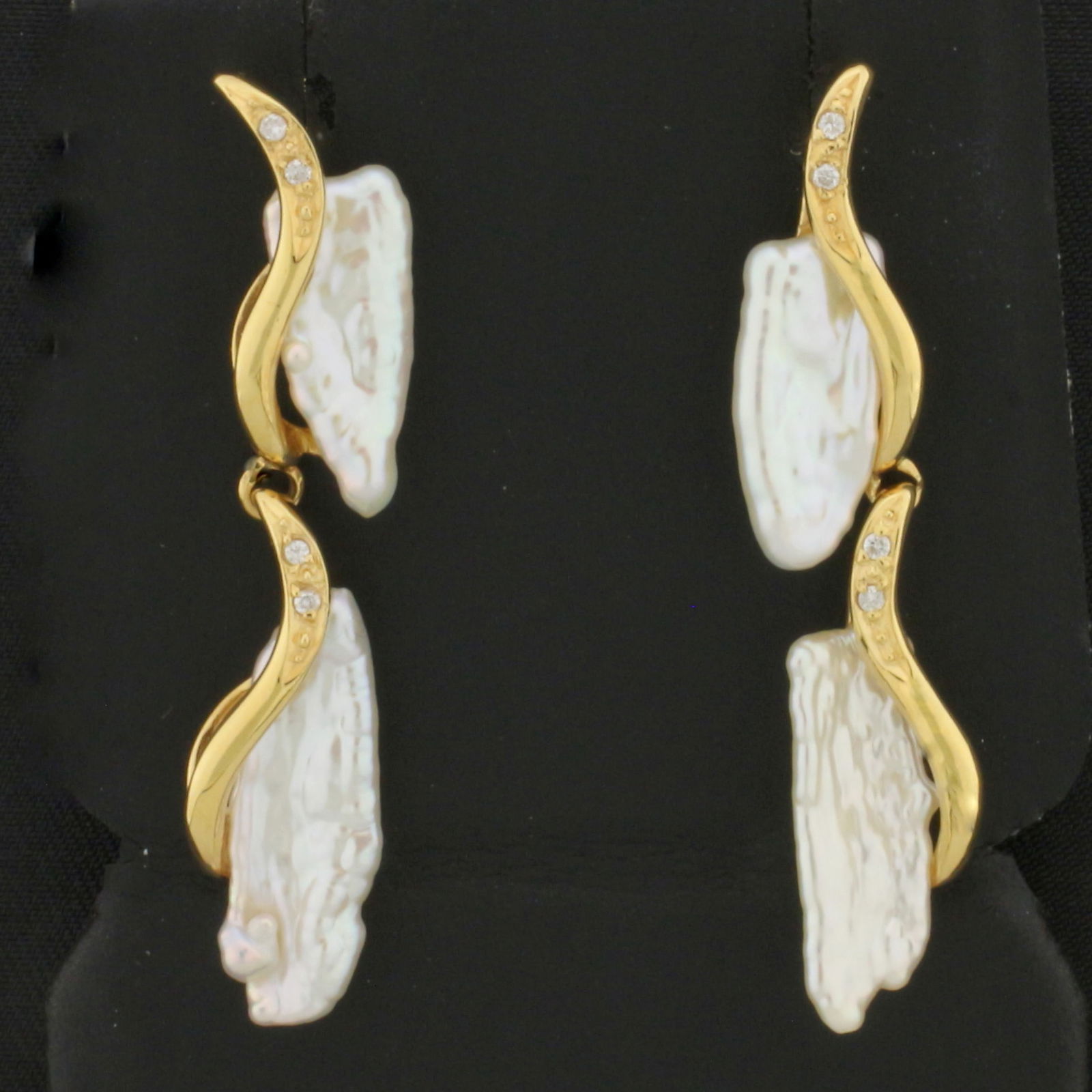 Baroque Pearl and Diamond Dangle Earrings in 18k Yellow Gold (1 of 2)