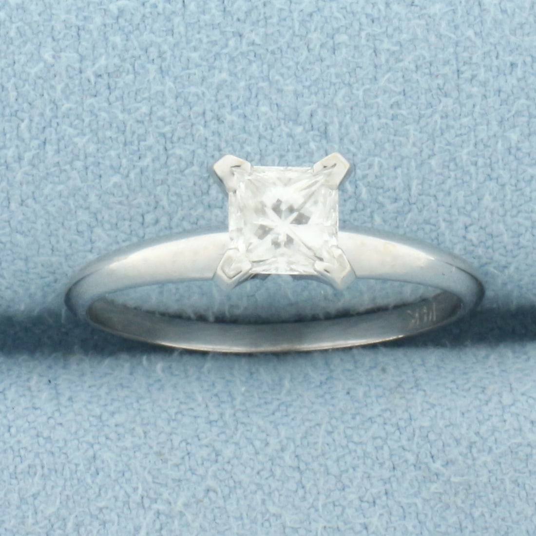 Princess Diamond Solitaire Ring in 14k White Gold: In 14k White Gold. Contains one high quality 3/4ct princess cut diamond, SI2 clarity/H color, eye clean, great cut for added brilliance. Size 7. 2.0g.
