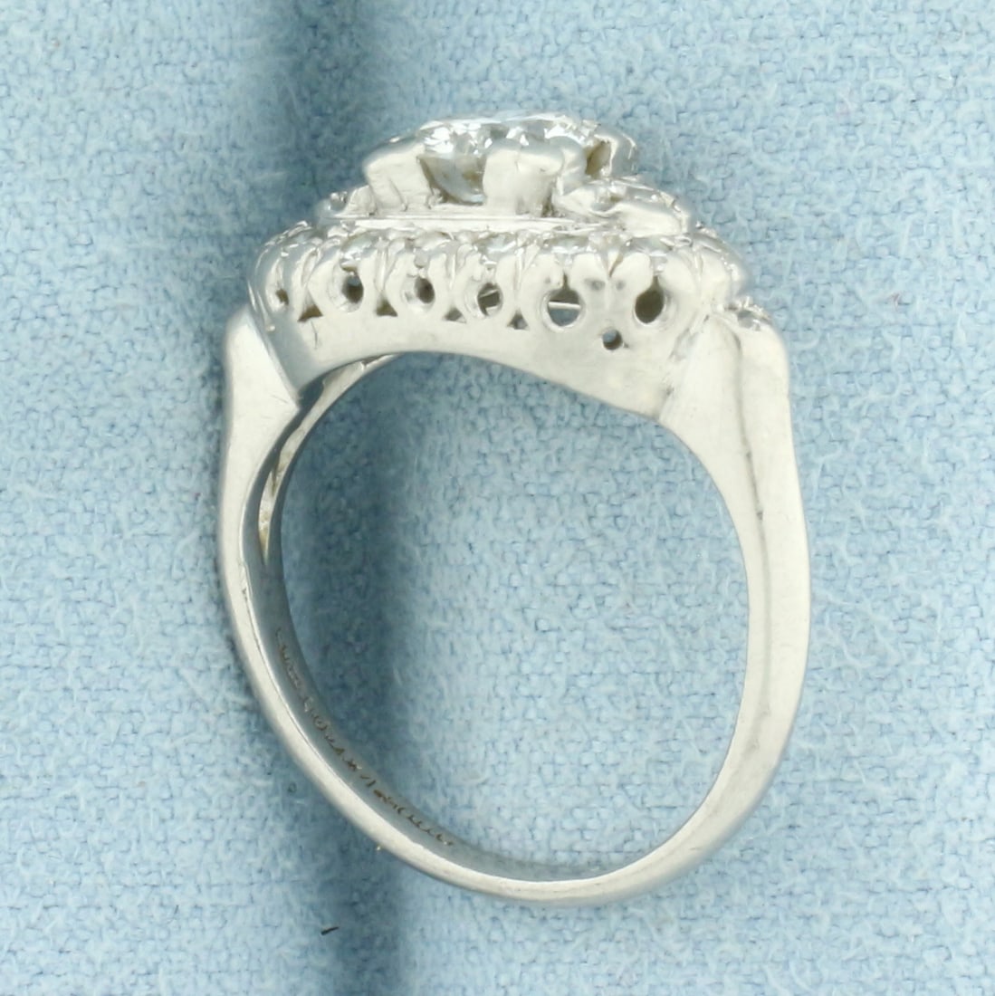 Diamond Engagement Ring in Platinum - 3