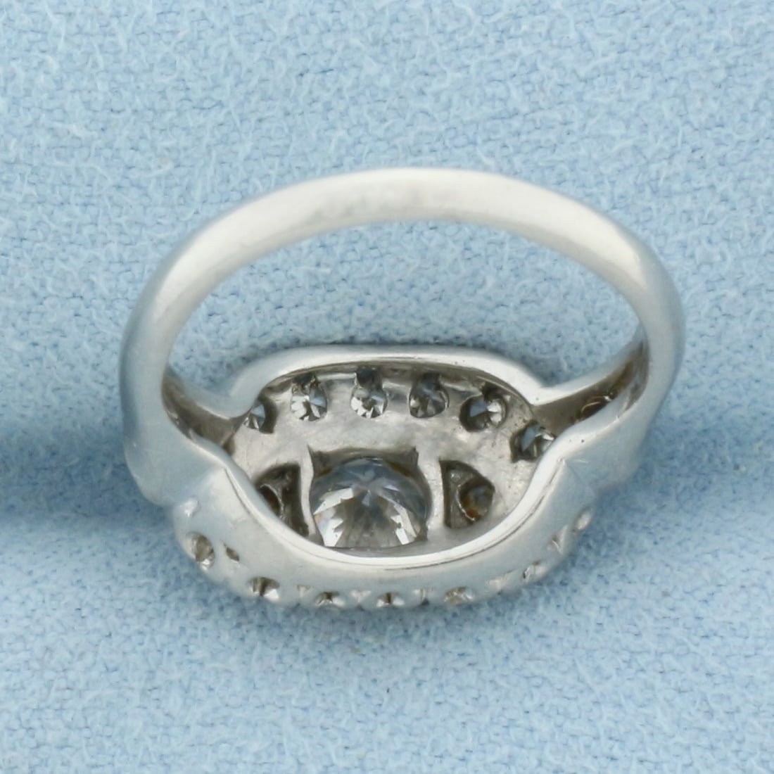 Diamond Engagement Ring in Platinum - 4