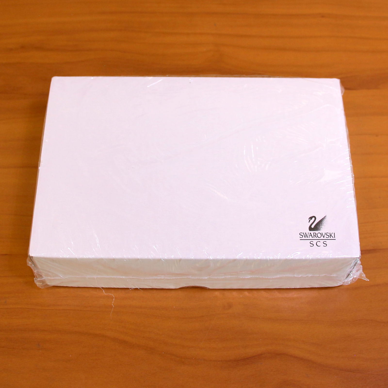 Swarovski 291129 SCS 2002-2004 Collectors Display NIB: Never opened, in box.