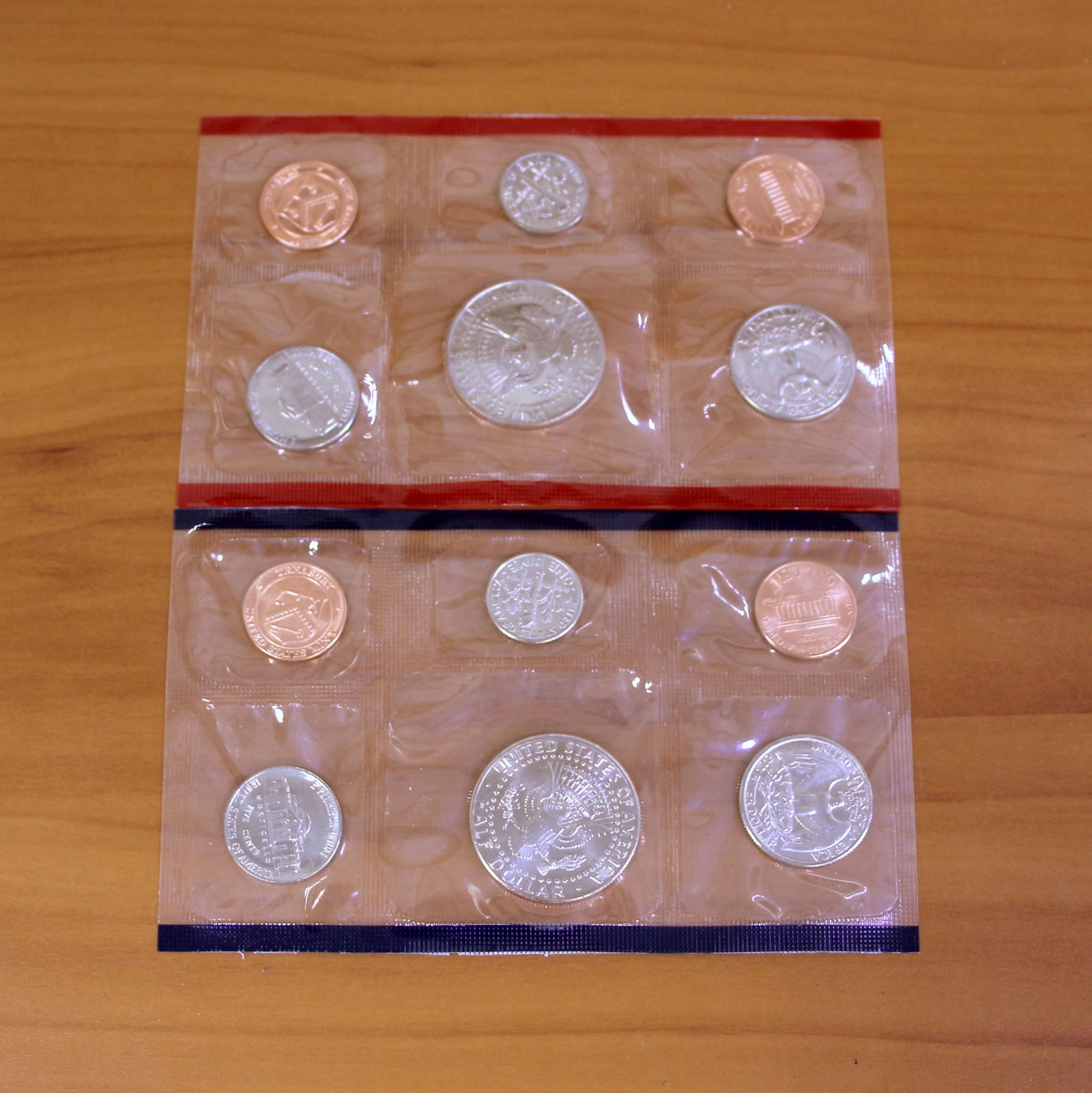 1995 US Mint Uncirculated Coin Set OGP - 3