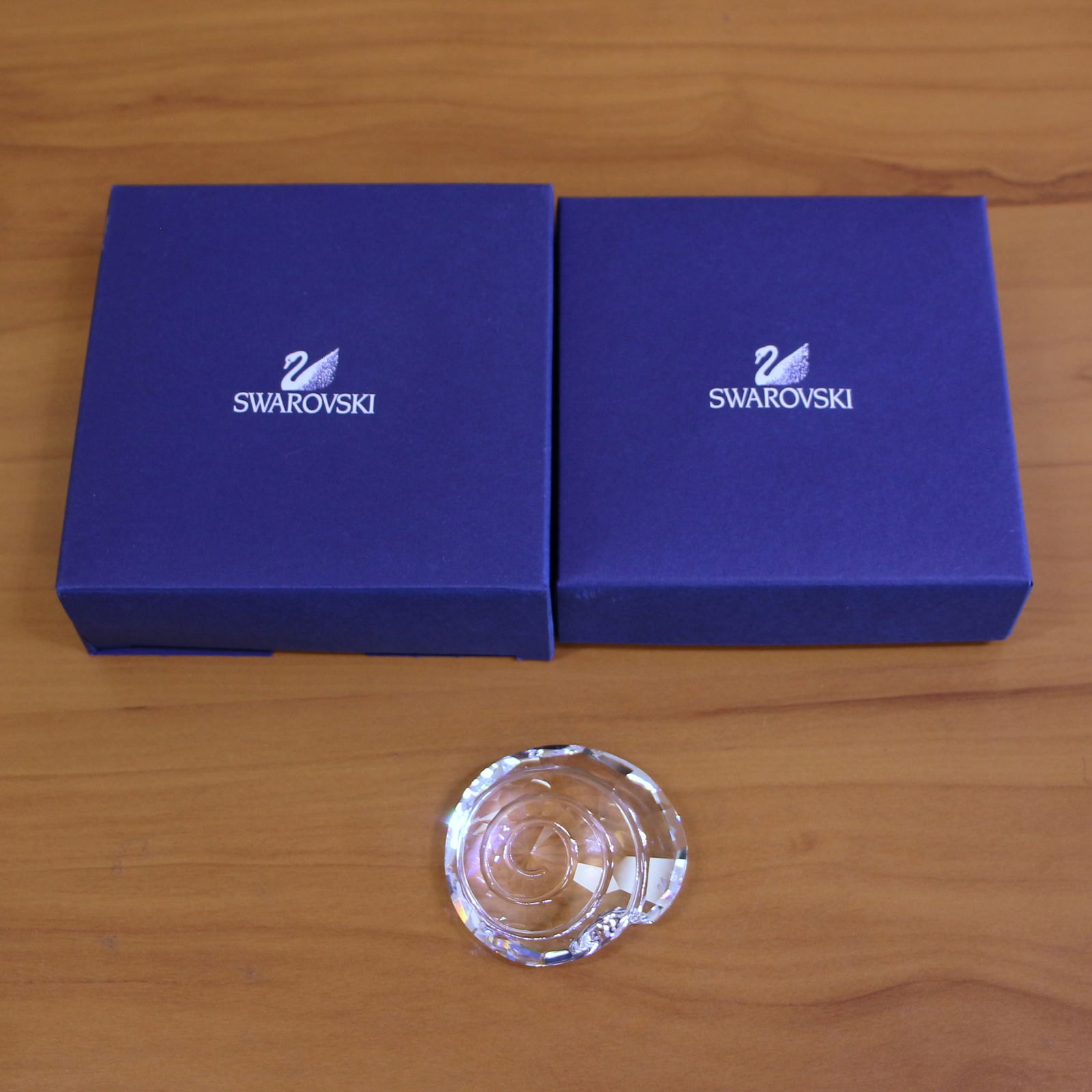 Swarovski Crystal 880693 Nautilus Spiral Top Shell with Box (1 of 3)