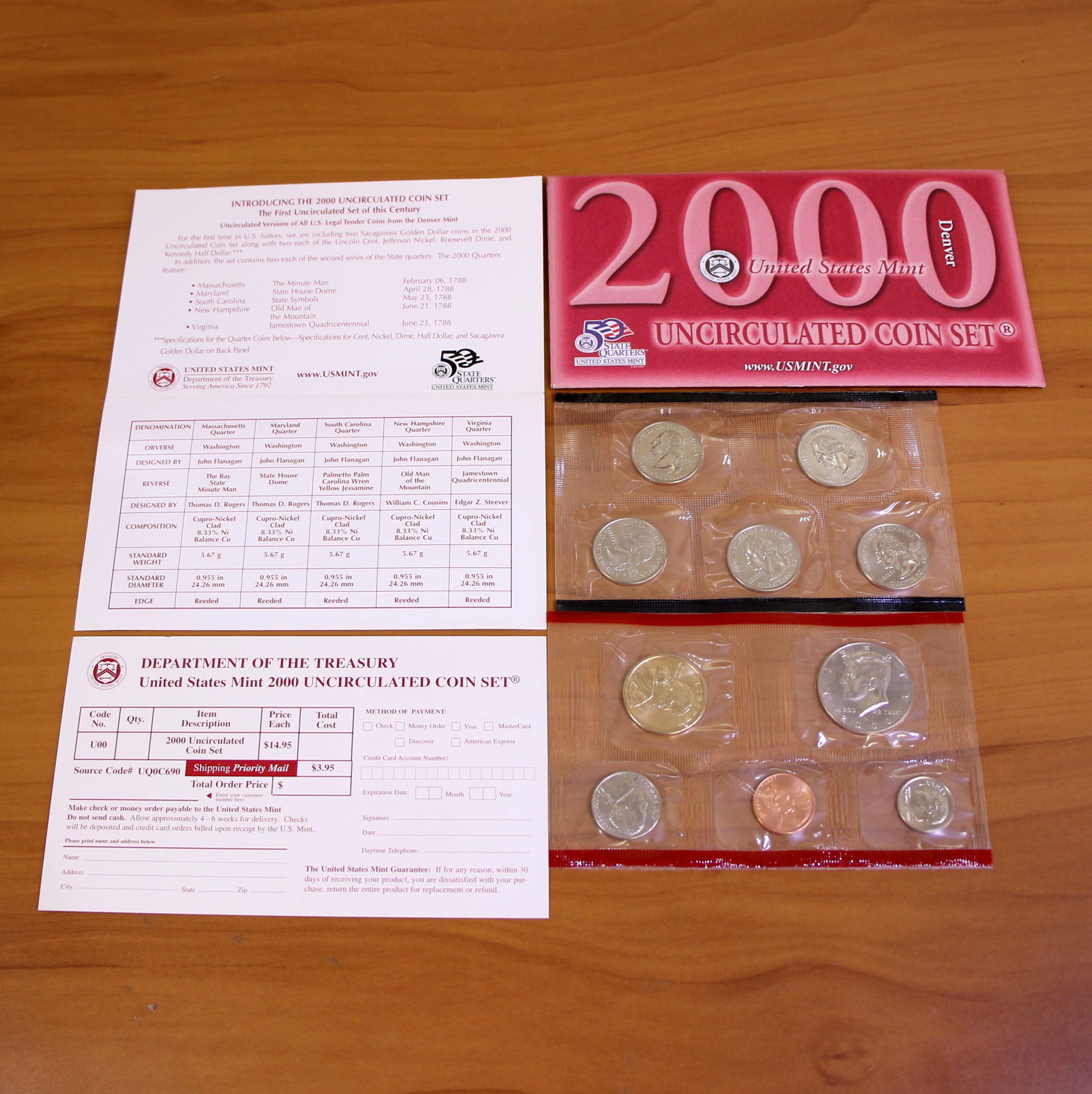 1998 US Mint Uncirculated Coin Set OGP: Contains one 1998 Philadelphia Mint Coin Set and one 1998 Denver Mint Coin Set. Set in original packaging and contains reorder form and certificate of authenticity.