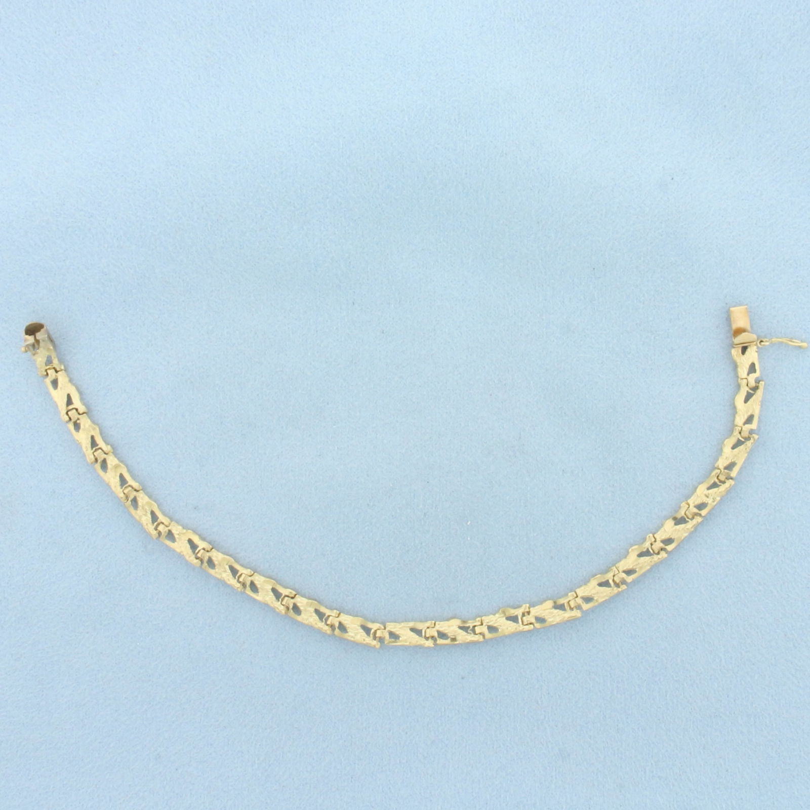 Diamond Cut Nugget Link Bracelet in 14K Yellow Gold (1 of 2)