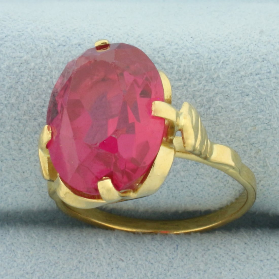 Vintage Lab Ruby Ring in 18k Yellow Gold - 2