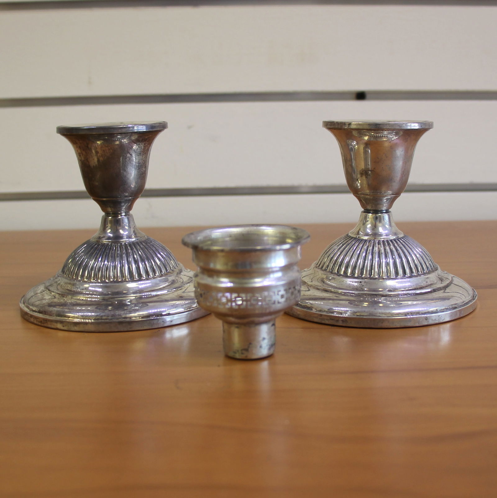 Fisher Silversmiths Hurricane Lamp Candlestick Holders Set of 2 in .925 Sterling Silver (1 of 4)