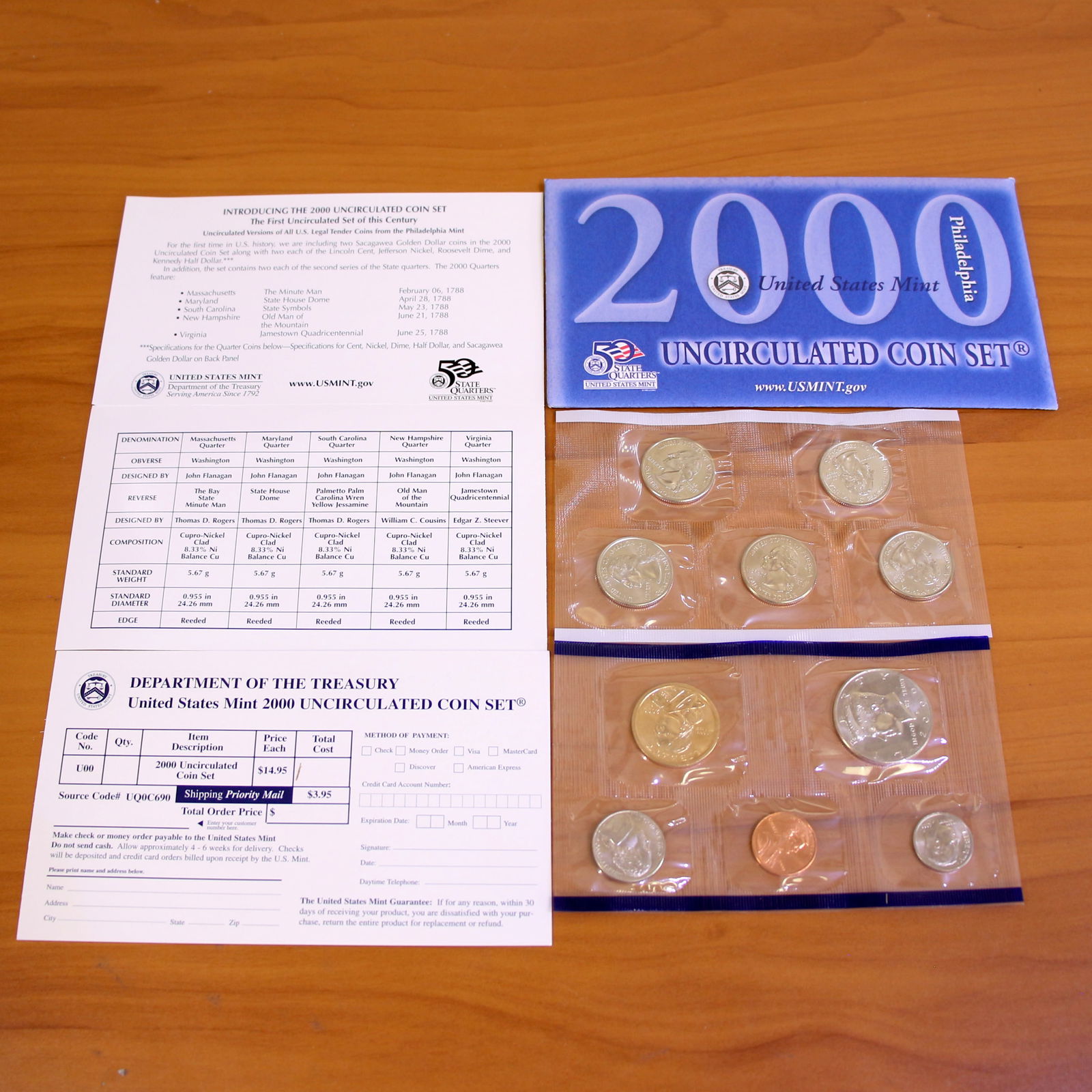 2000 US Philadelphia Mint Uncirculated Coin Set OGP (1 of 3)
