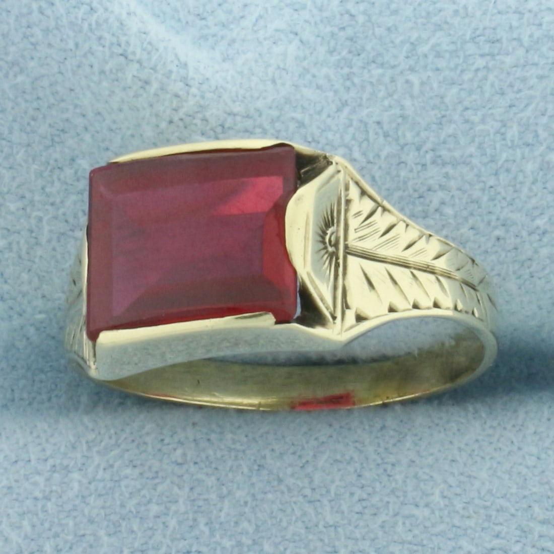 Antique Lab Ruby Solitaire Ring in 14k Yellow Gold - 2