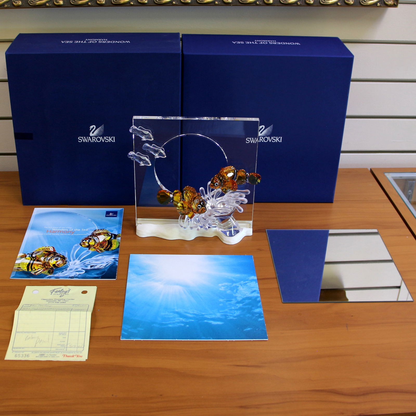 Swarovski Crystal 657120 Wonders of the Sea Harmony Colored 2005 Fish with Box and COA: Excellent condition with original box and certificate.