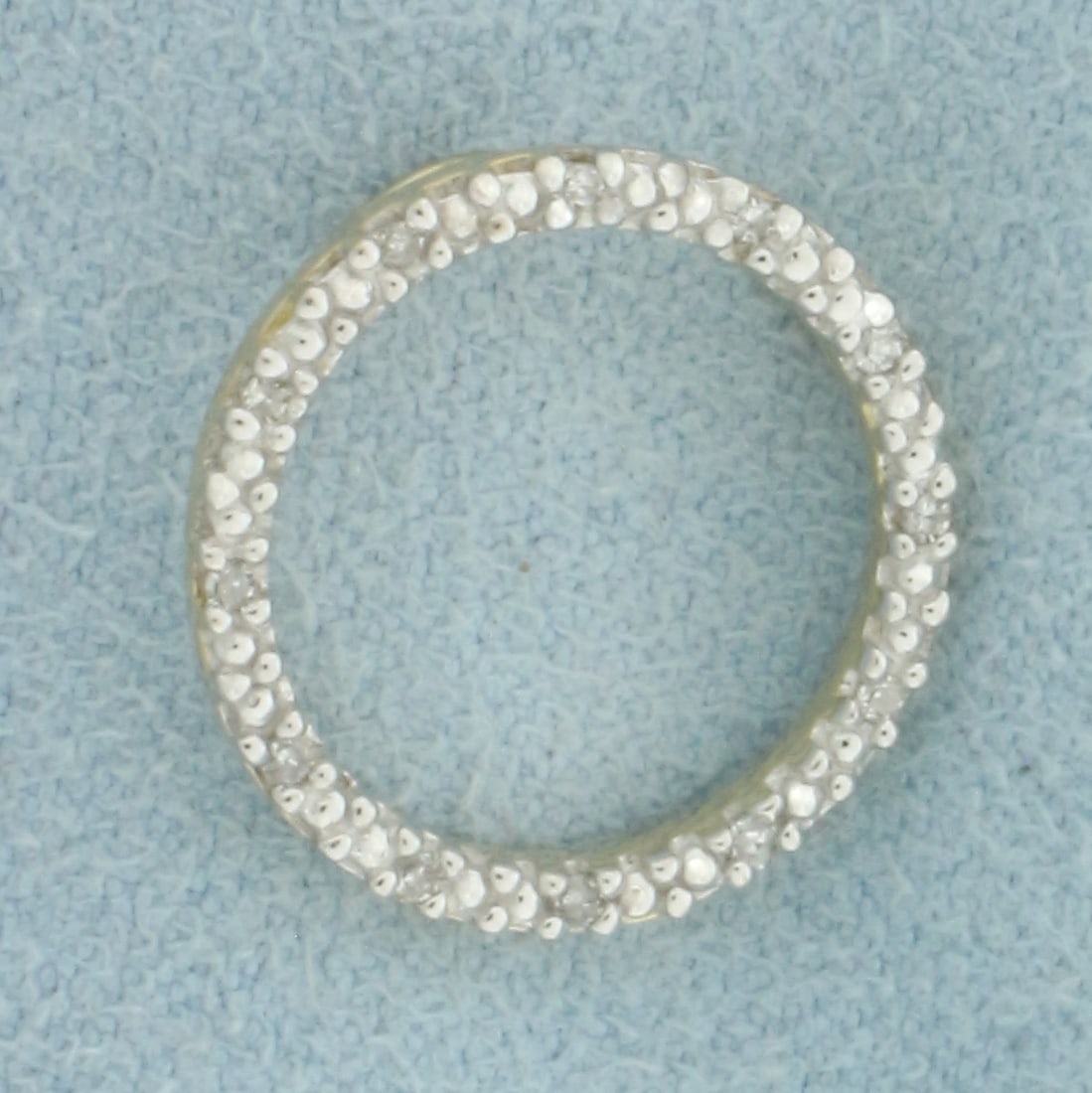 Diamond Circle Pendant in 10k Yellow Gold (1 of 2)