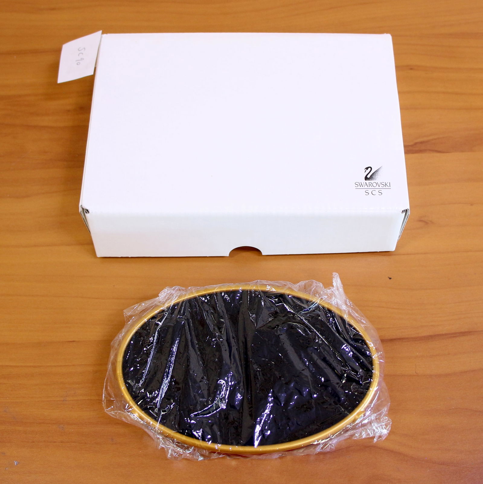 Swarovski 8594 1999 PRT Stand: Excellent condition, with box.