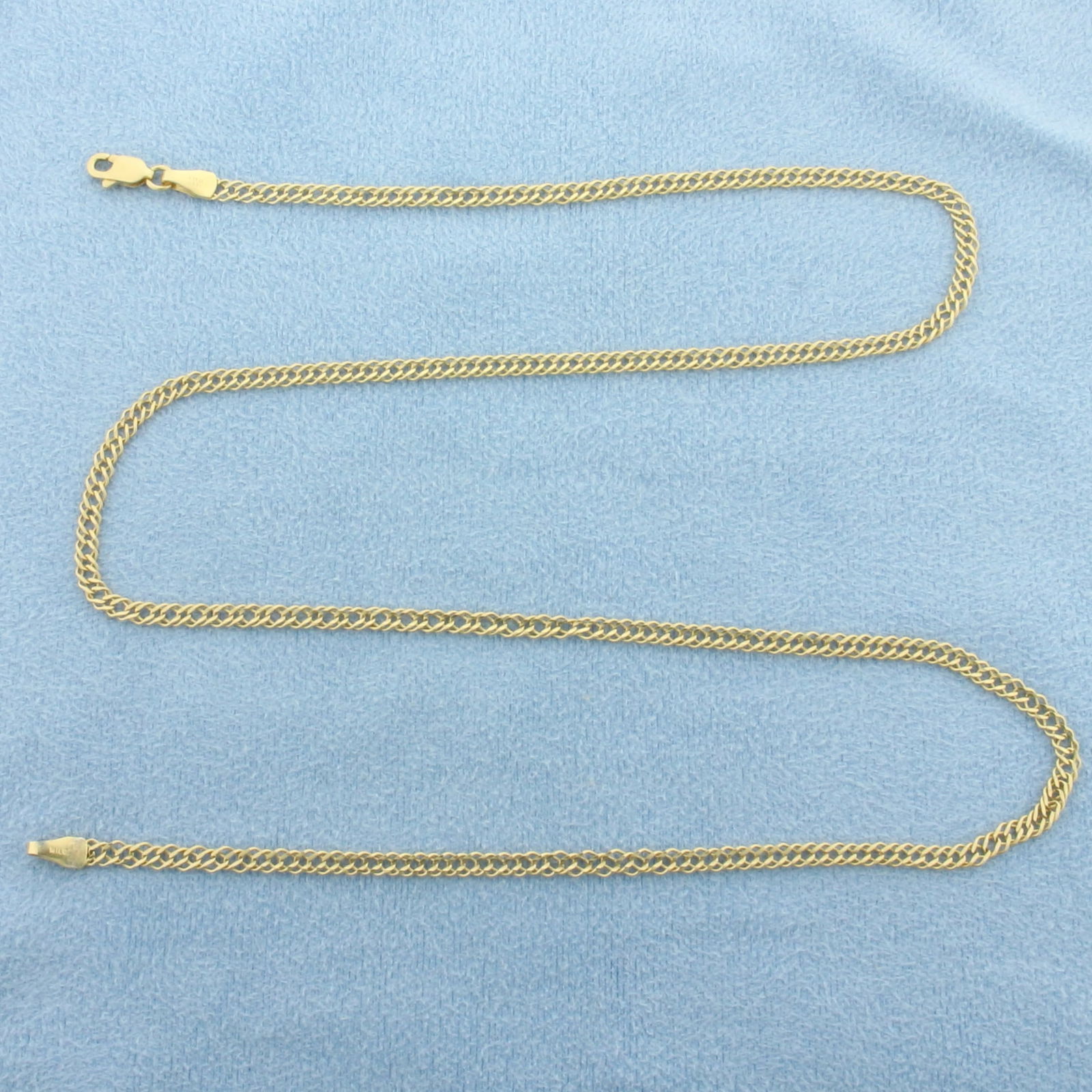 Italian 18 Inch Double Curb Link Chain Necklace in 18k Yellow Gold (1 of 2)