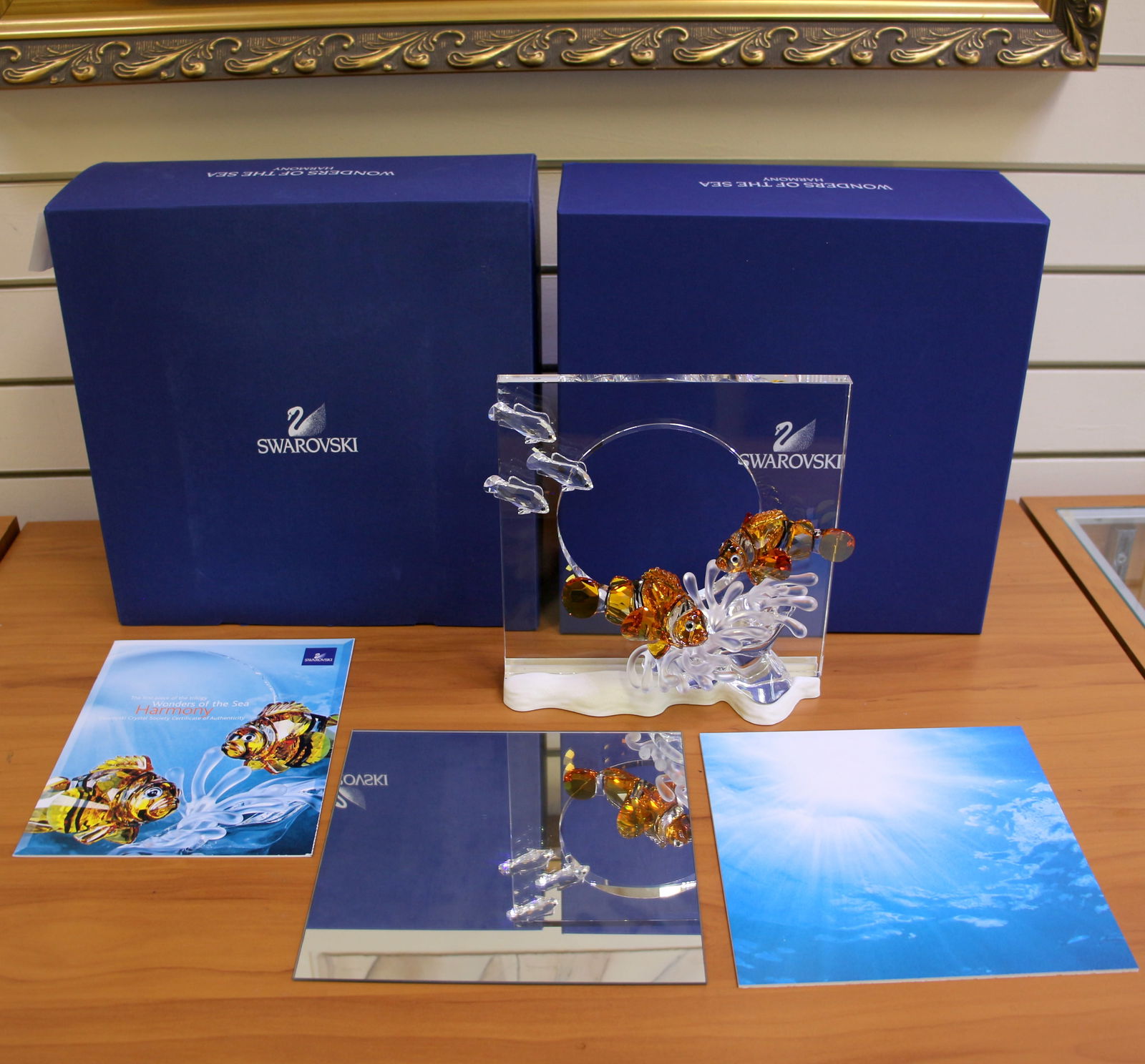 Swarovski Crystal 657120 Wonders of the Sea Harmony Colored 2005 Fish with Box and COA: Excellent condition with original box and certificate.