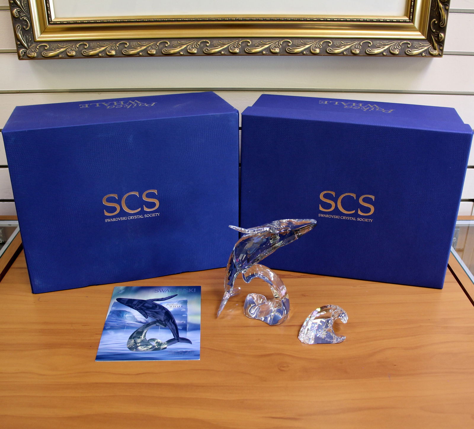Swarovski Crystal 1095228 Paikea Whale 2012 STS with Box and COA: Excellent condition with original box and certificate.