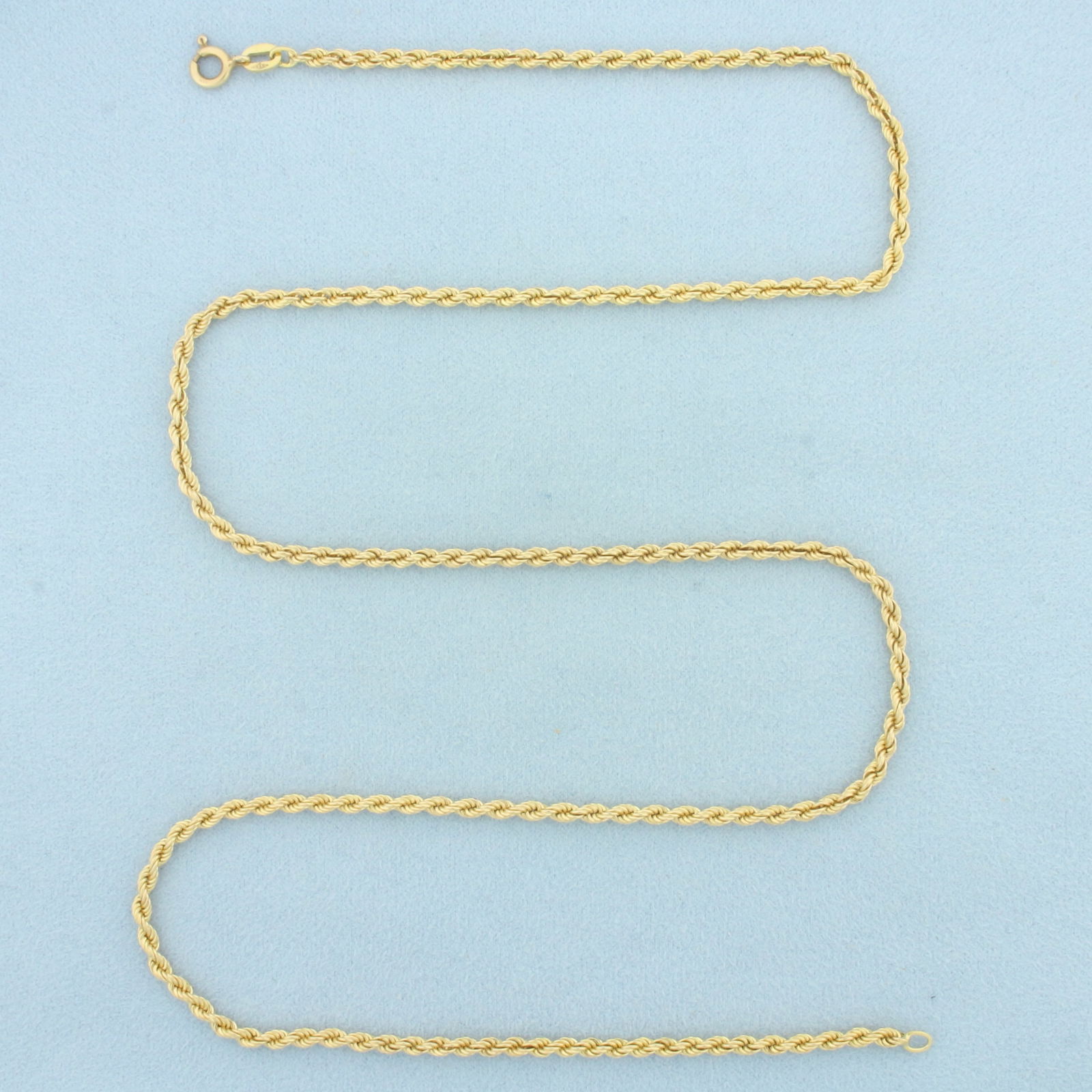 Mens 24 Inch Rope Link Chain Necklace in 14k Yellow Gold: In 14k Yellow Gold. 24 inches long. 2.7mm wide. Spring clasp. 17.6g.