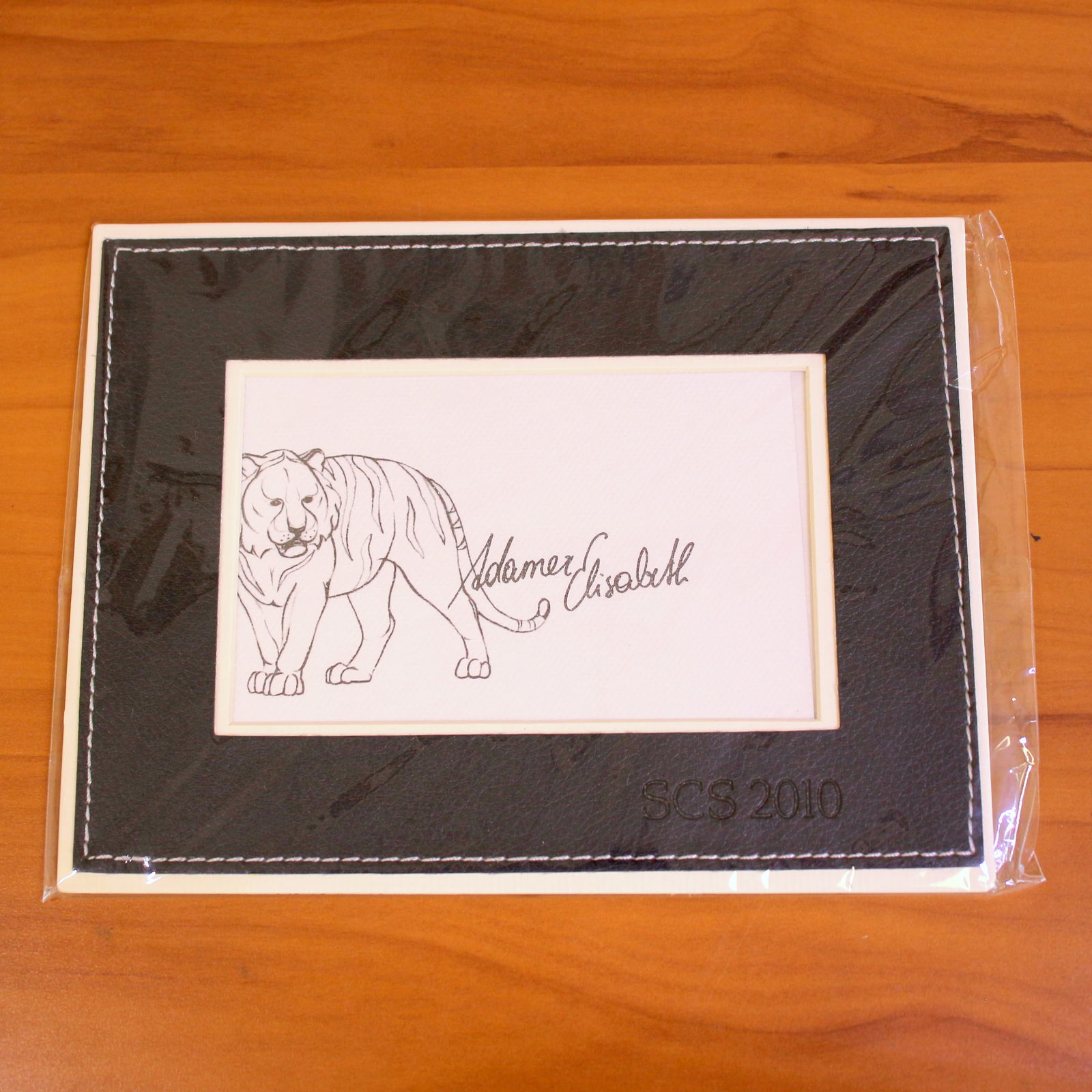 Swarovski SCS 2010 Framed Tiger Drawing Signed by Elisabeth Adamer 1271345: Never used, in original packaging.