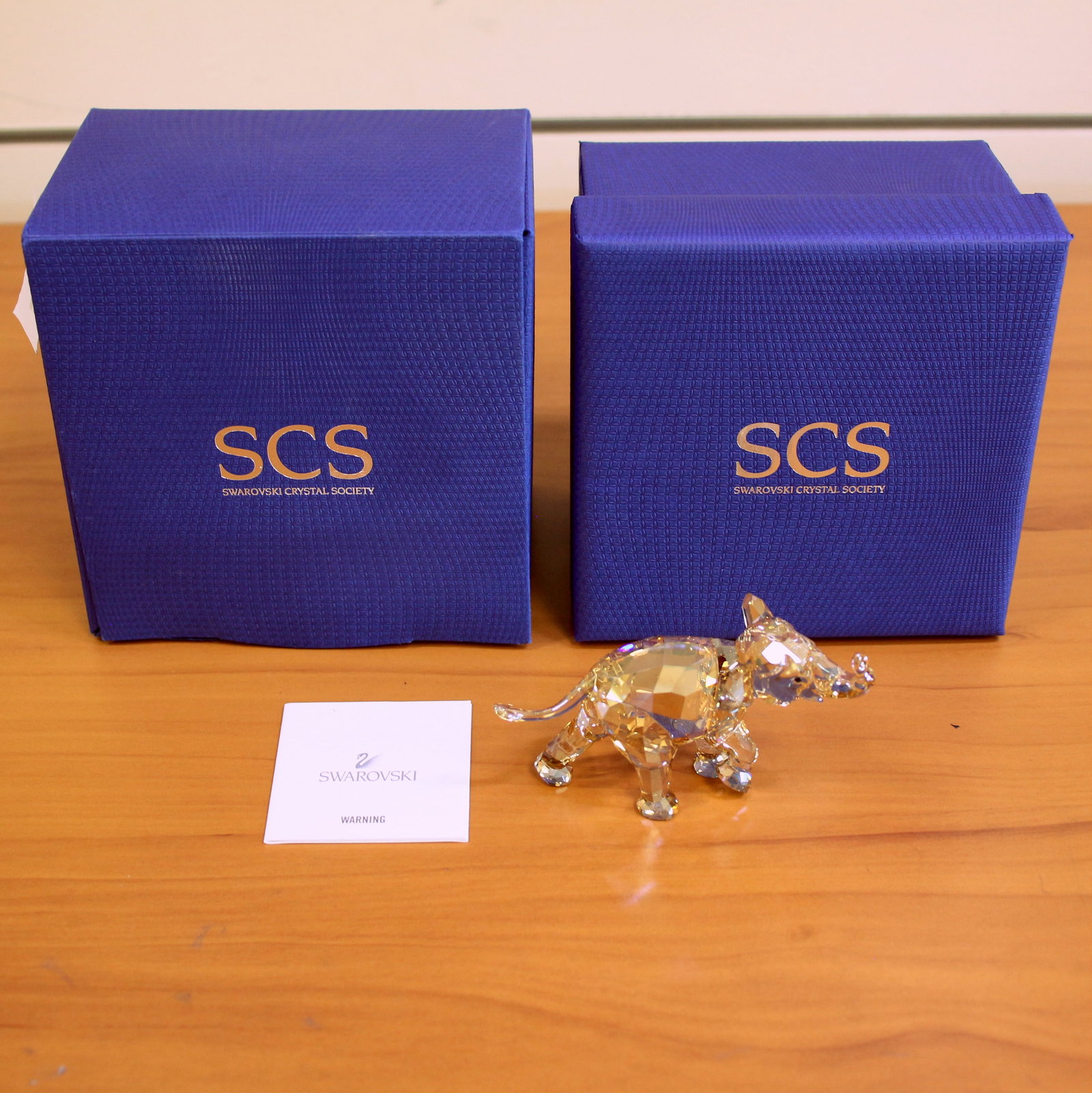 Swarovski Crystal 1142862 Young Elephant SCS with Box: Excellent condition with box.