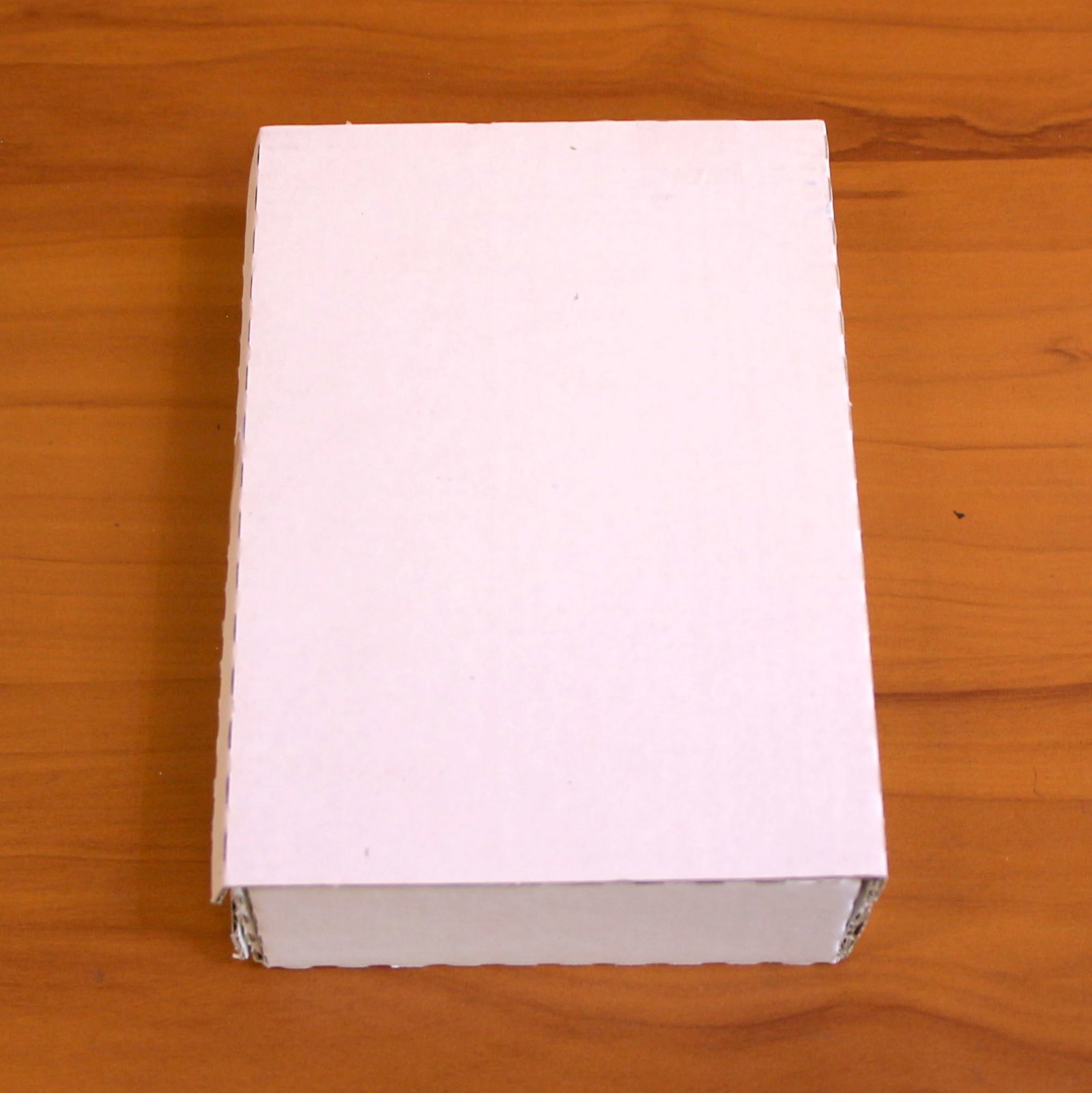 Swarovski Crystal 255804 Red Marguerite Daisy Renewal Gift with Box: Excellent condition with original box.