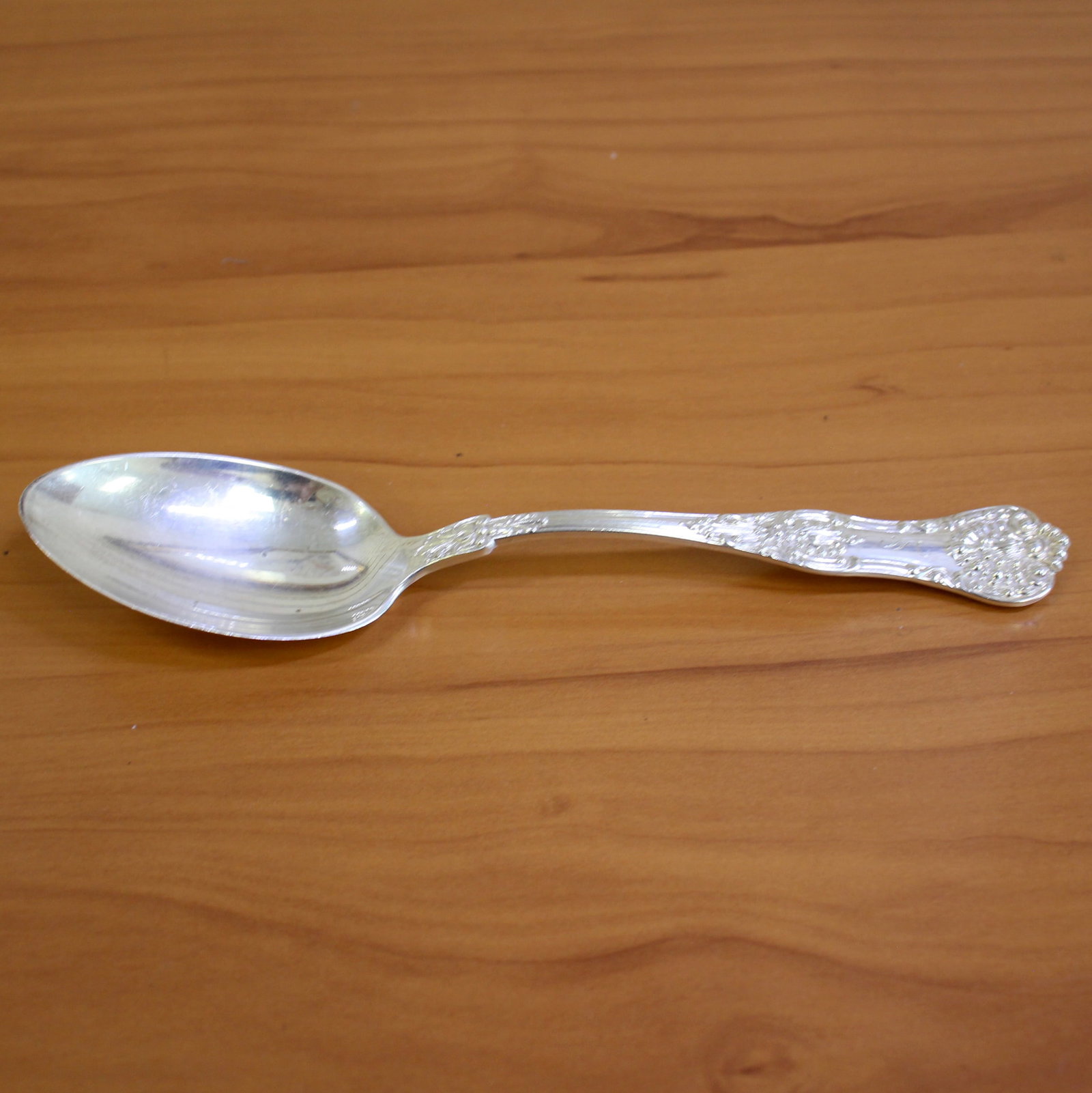 Birks Silver "Queens" Sterling Silver Serving Spoon (1 of 3)