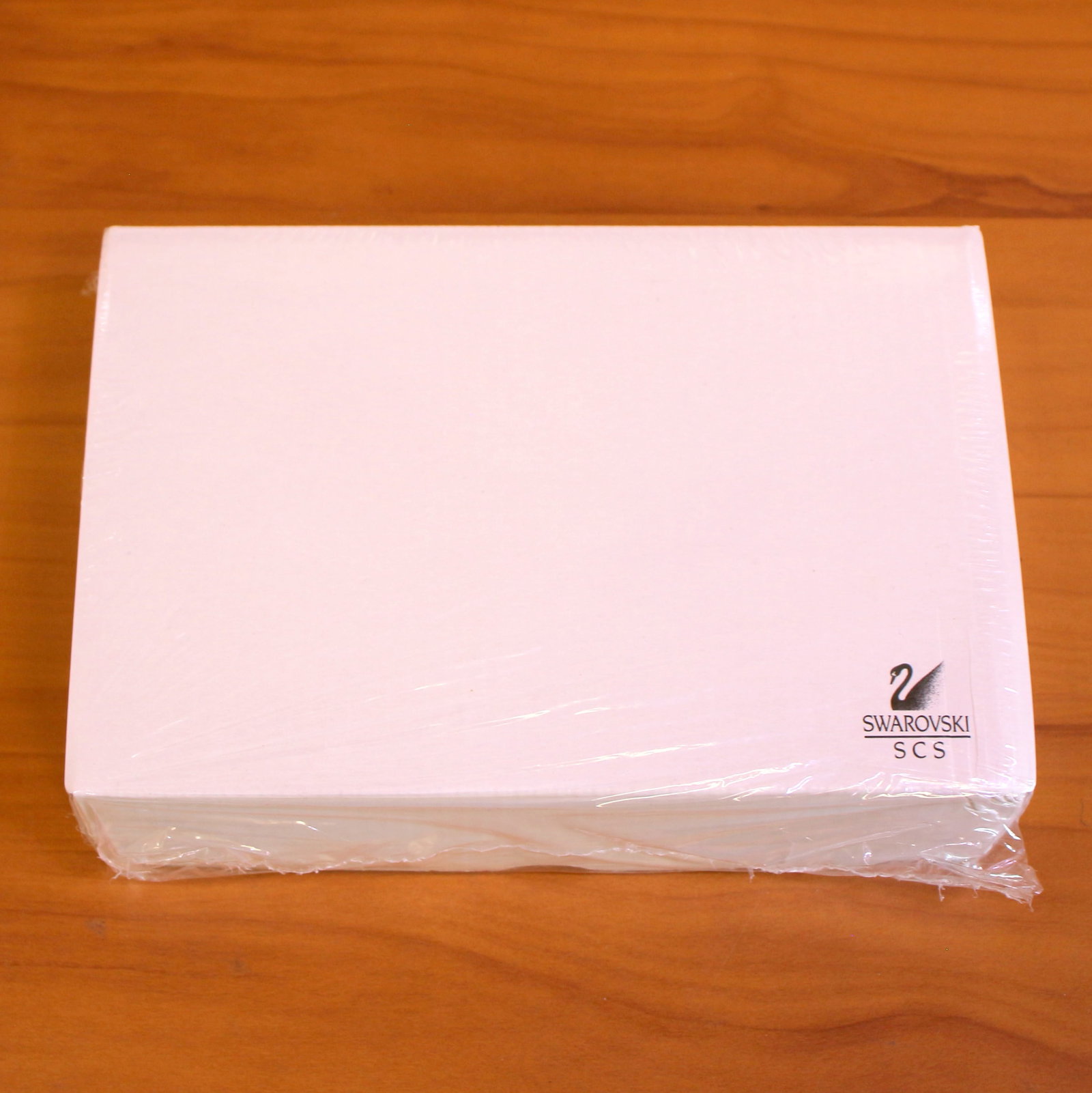 Swarovski 291129 SCS 2002-2004 Collectors Display NIB (1 of 3)