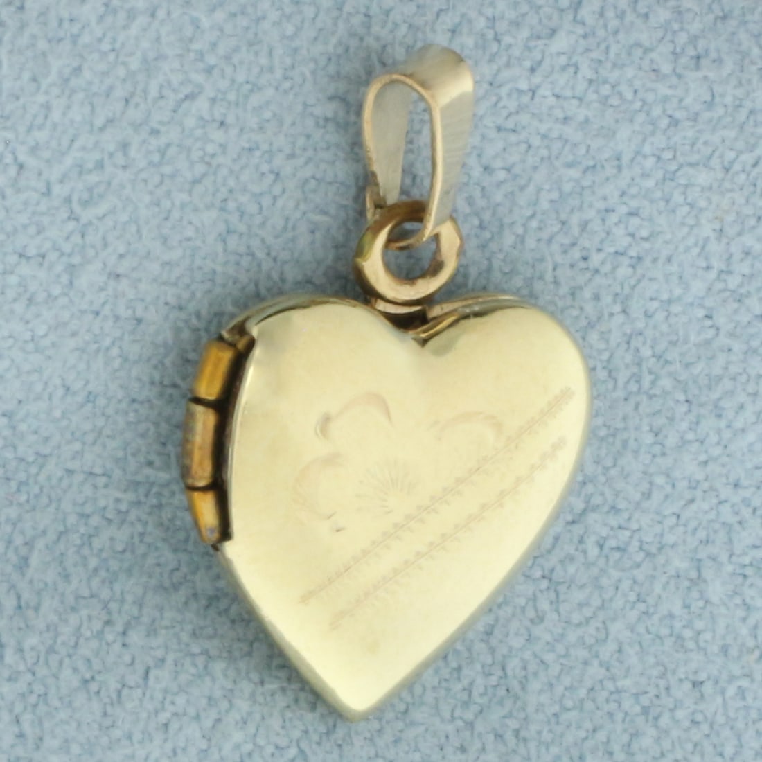 Flower Engraved Heart Locket Pendant in 10k Yellow Gold (1 of 3)