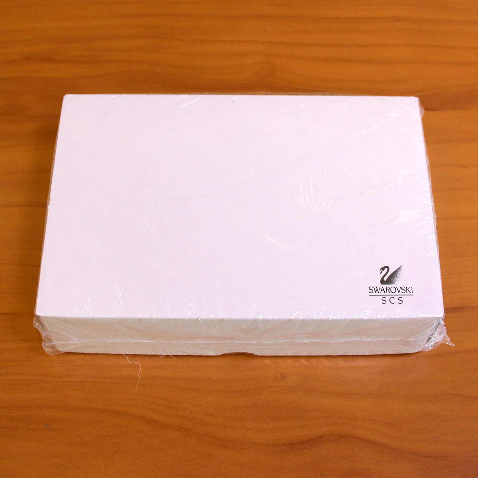 Swarovski 291129 SCS 2002-2004 Collectors Display NIB: Never opened, in box.