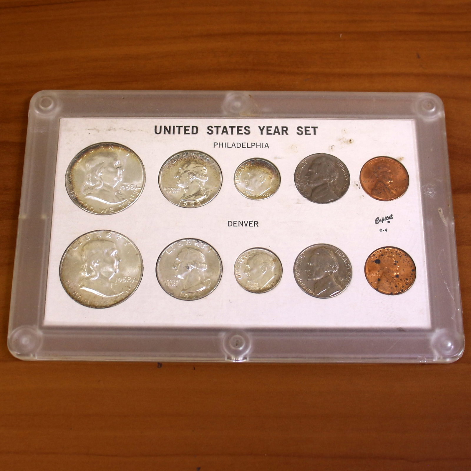 1958 US Mint Philadelphia and Denver Mint Uncirculated Coin Set (1 of 2)
