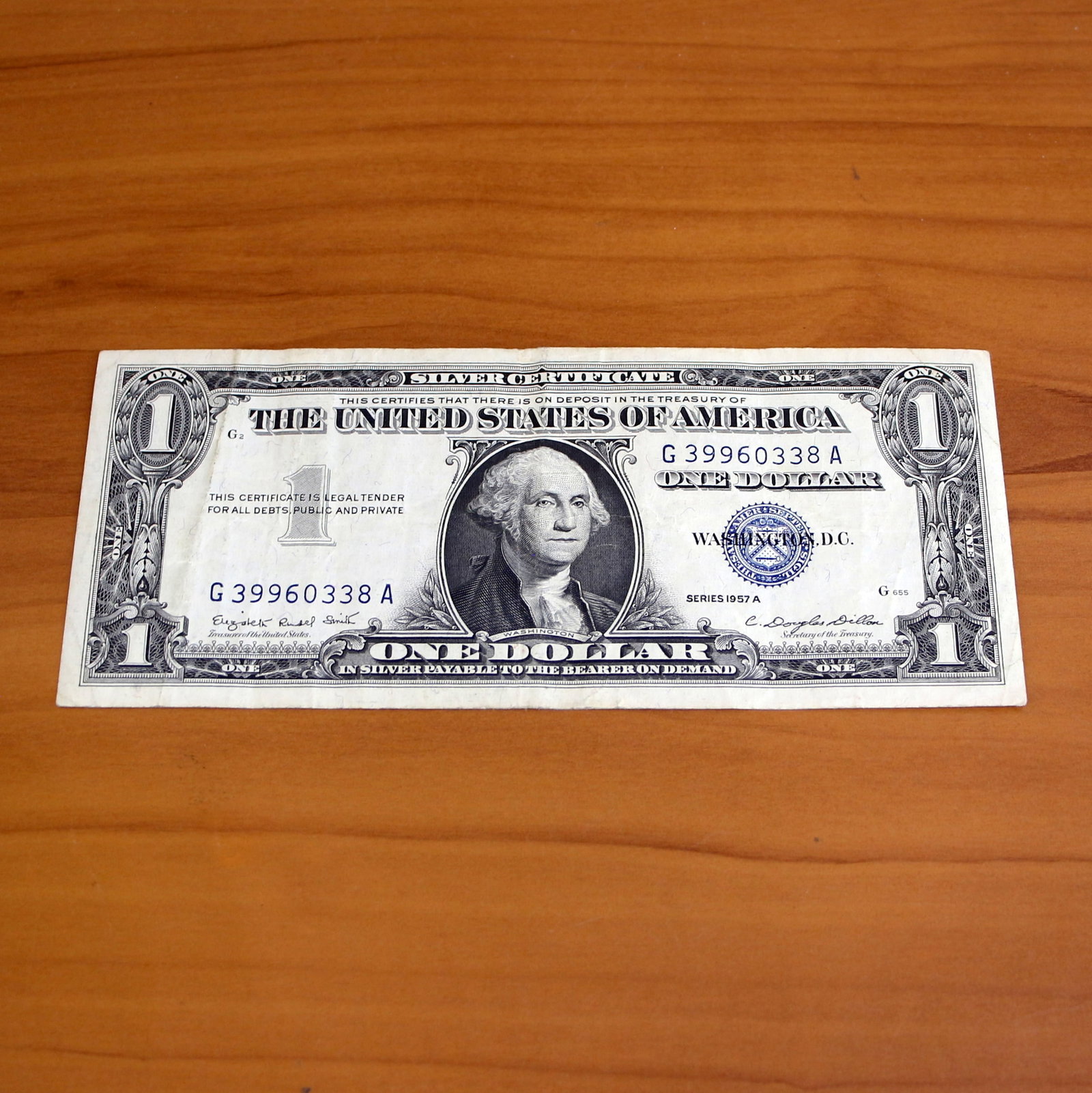 1935 or 1957 $1 Blue Seal Silver Certificate Federal Reserve Note Bill Uncirculated Condition: One Bill. Uncirculated condition. Actual bill may be slightly different than one in photo but similar condition.