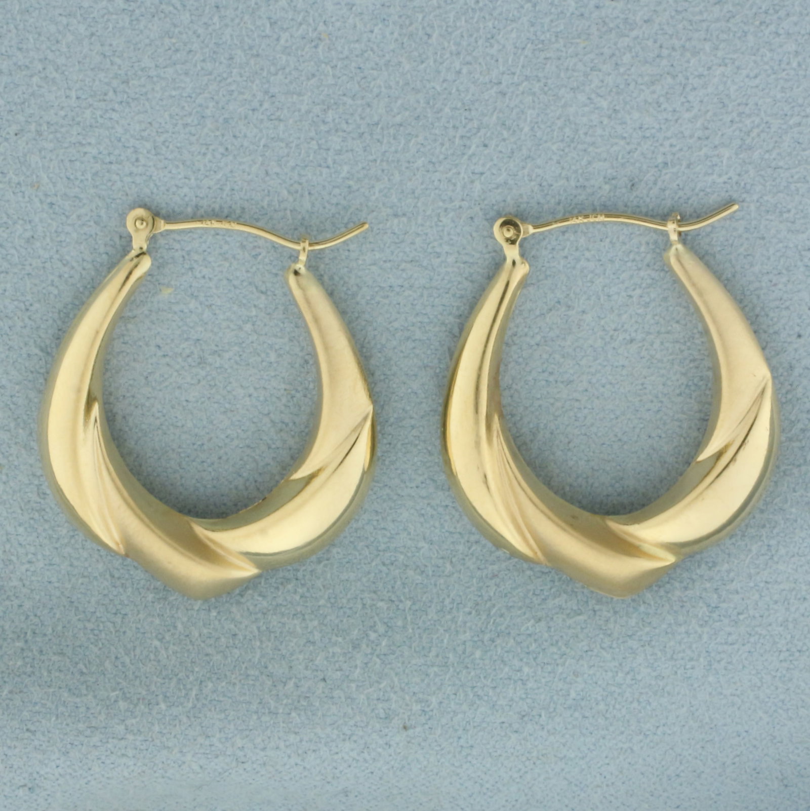 Satin and High Polish Hoop Earrings in 14k Yellow Gold (1 of 2)